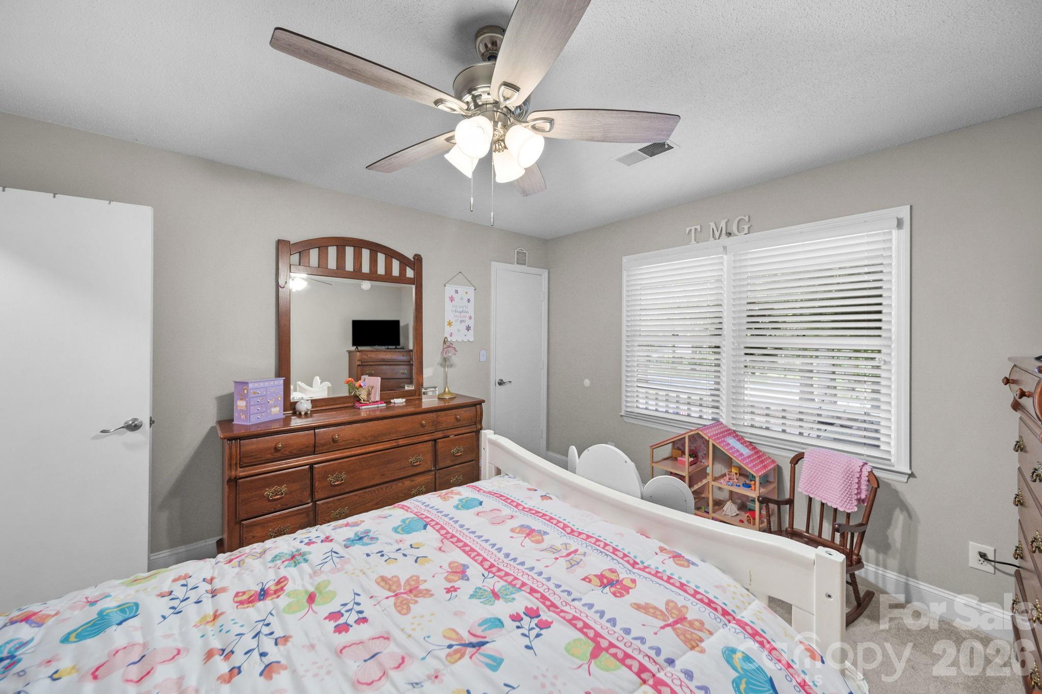 2115 Acorn Lane Property Photo 30