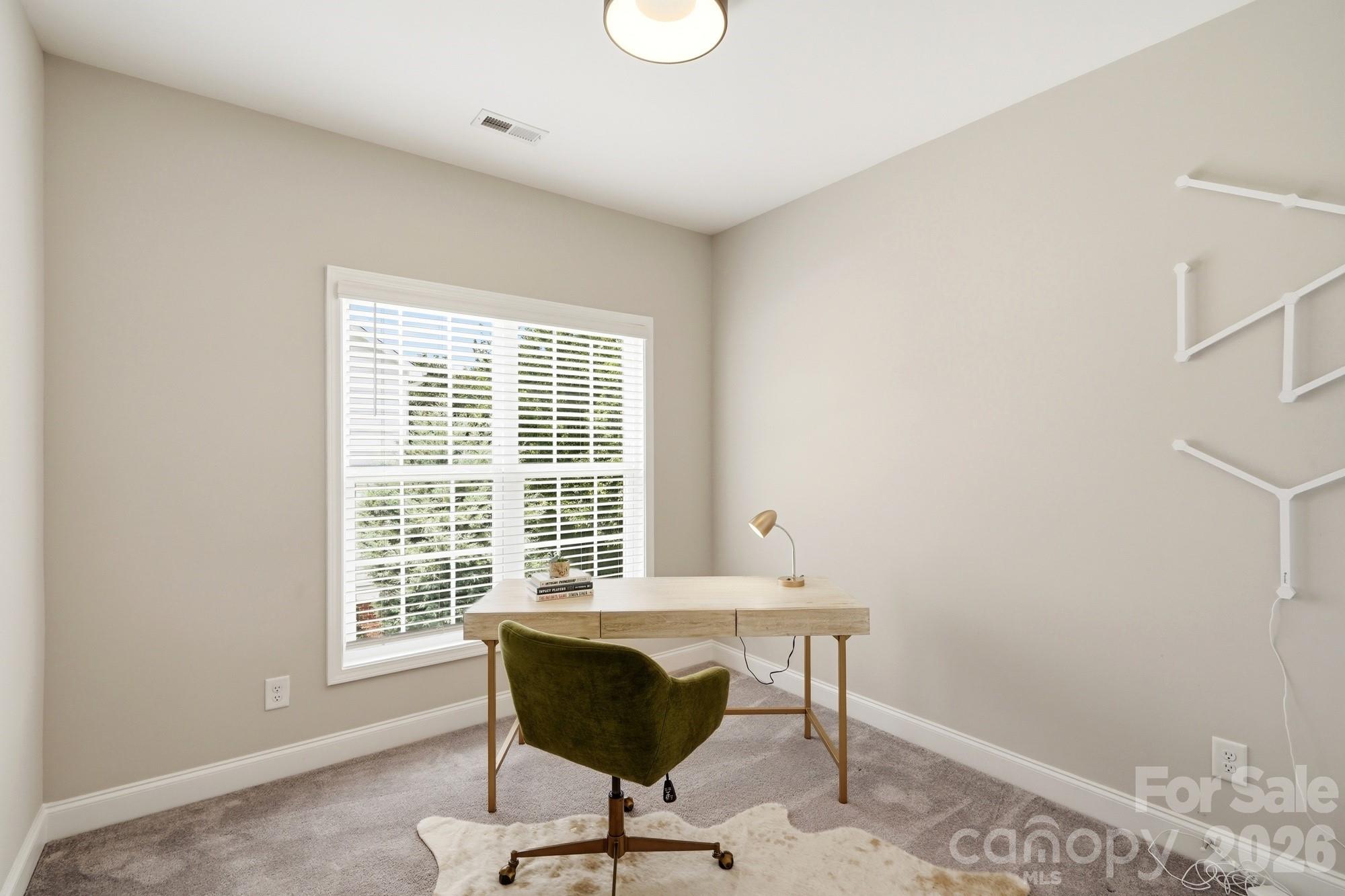 9406 Kings Parade Boulevard Property Photo 37