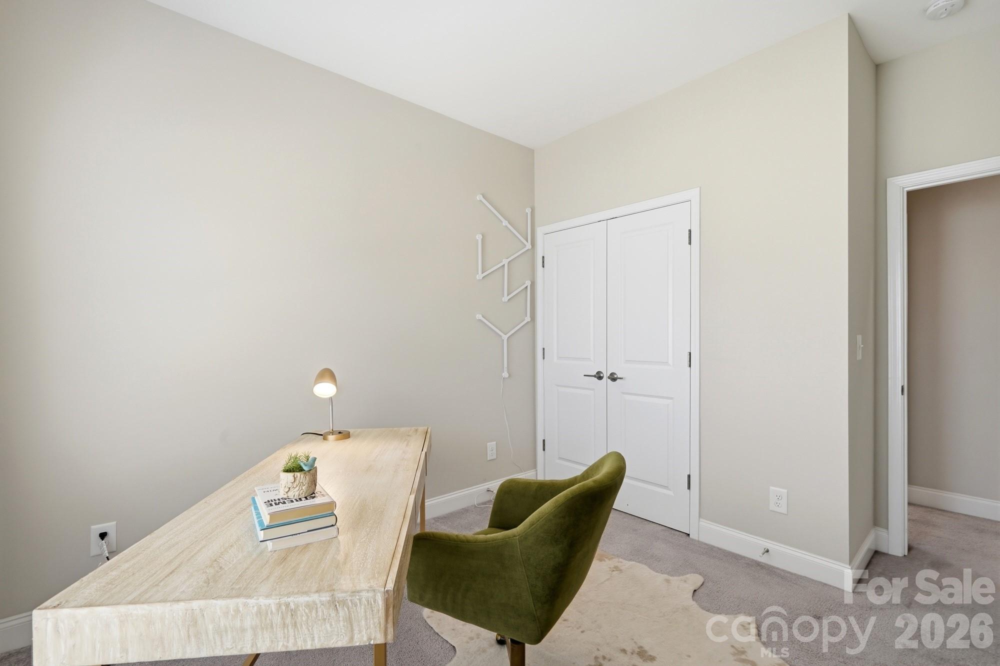 9406 Kings Parade Boulevard Property Photo 38