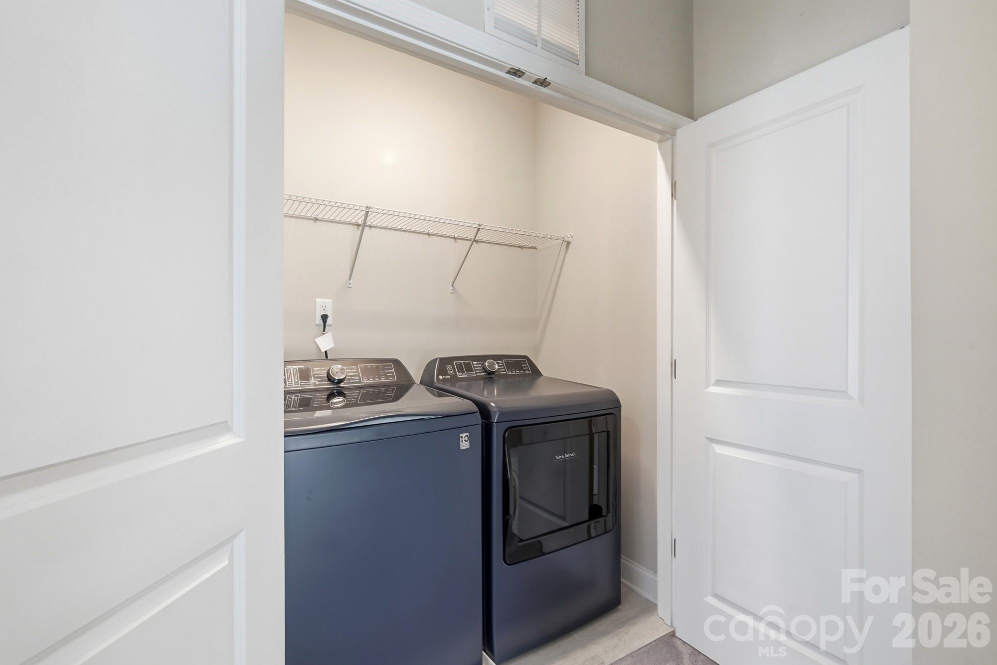 9406 Kings Parade Boulevard Property Photo 41