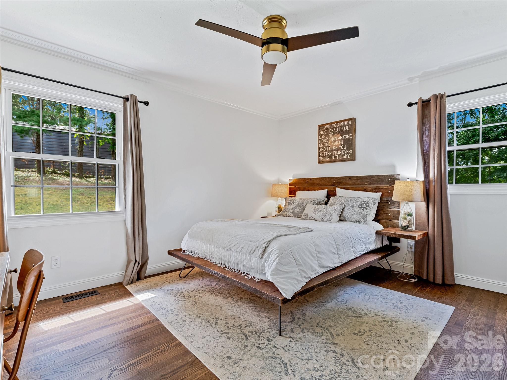 7 Southwicke Drive Property Photo 15