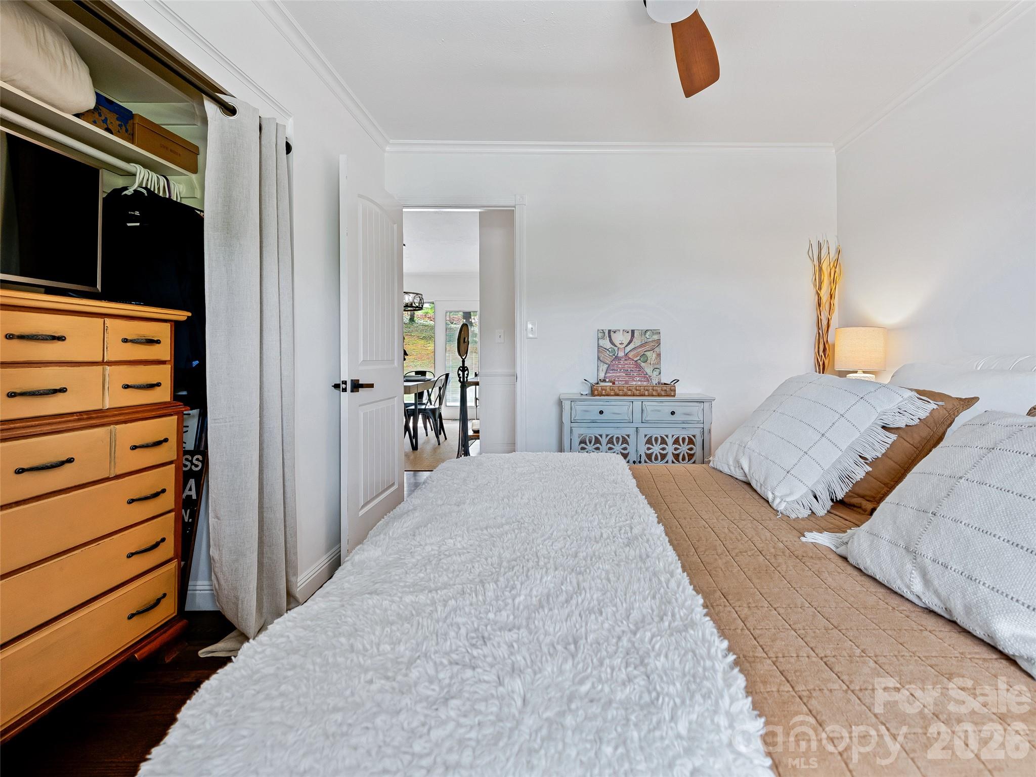 7 Southwicke Drive Property Photo 19