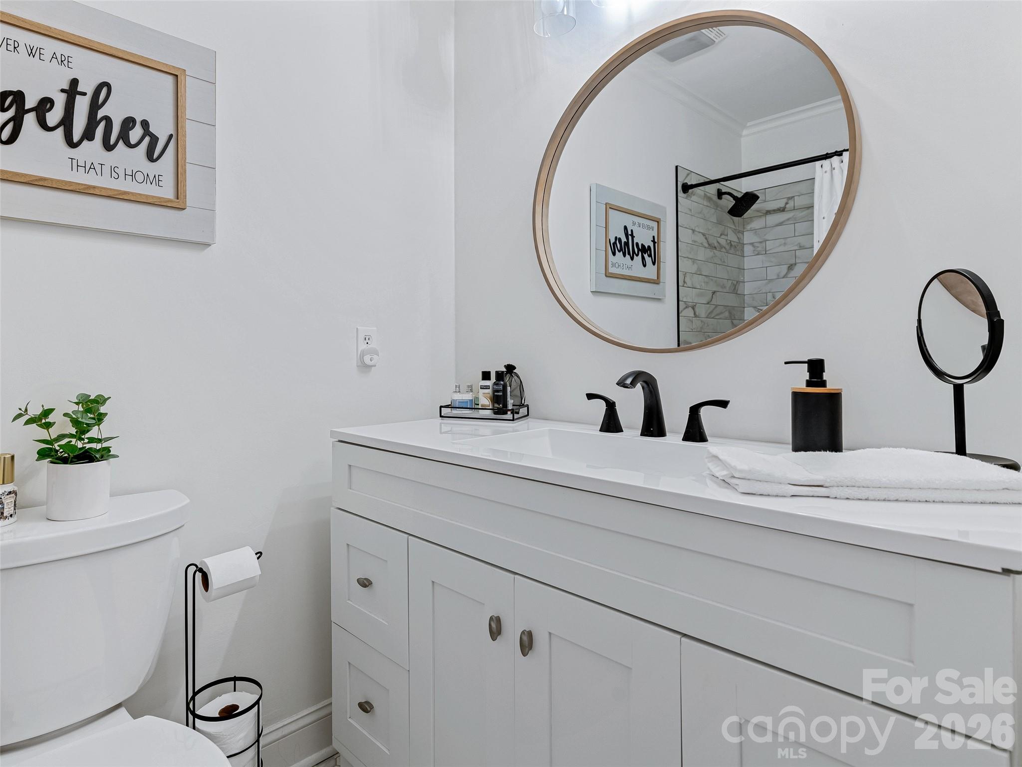 7 Southwicke Drive Property Photo 20