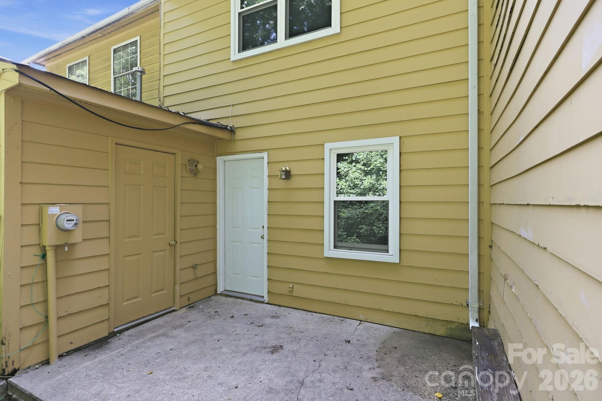 4033 Briarhill Drive Property Photo 10