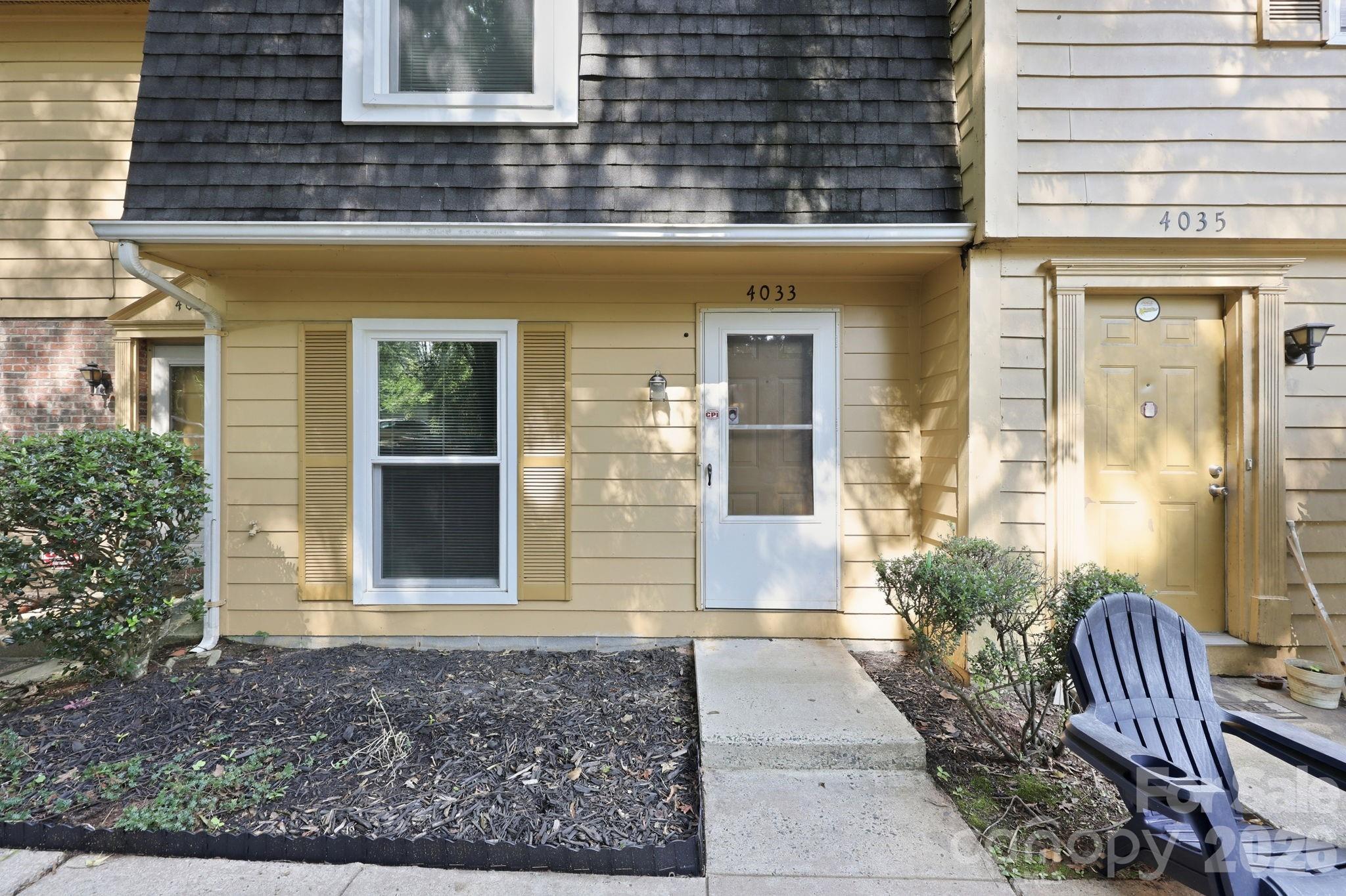 4033 Briarhill Drive Property Photo 12