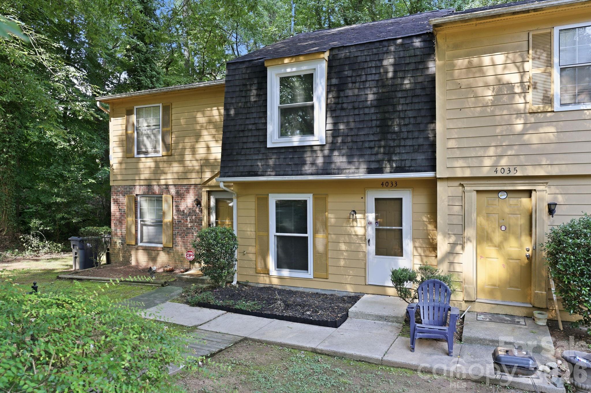 4033 Briarhill Drive Property Photo 15