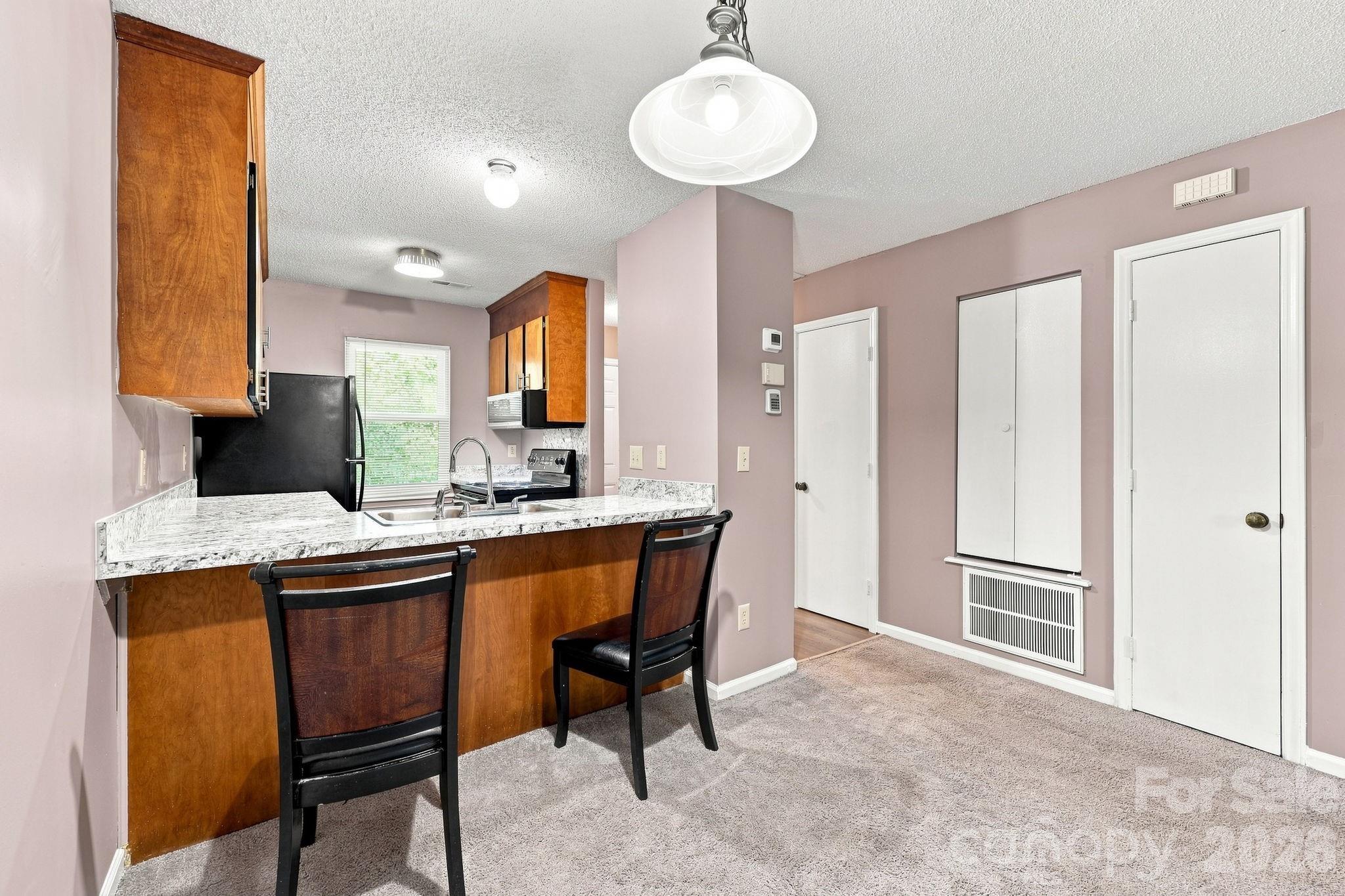 4033 Briarhill Drive Property Photo 23