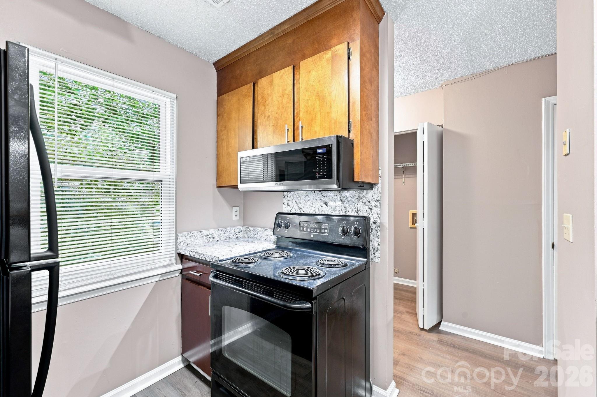 4033 Briarhill Drive Property Photo 26