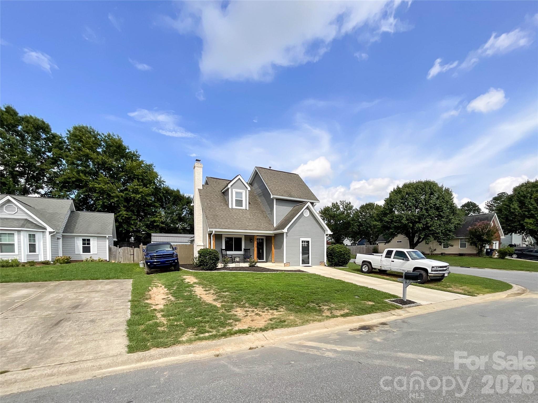 5000 Morning Dew Lane Property Photo 9
