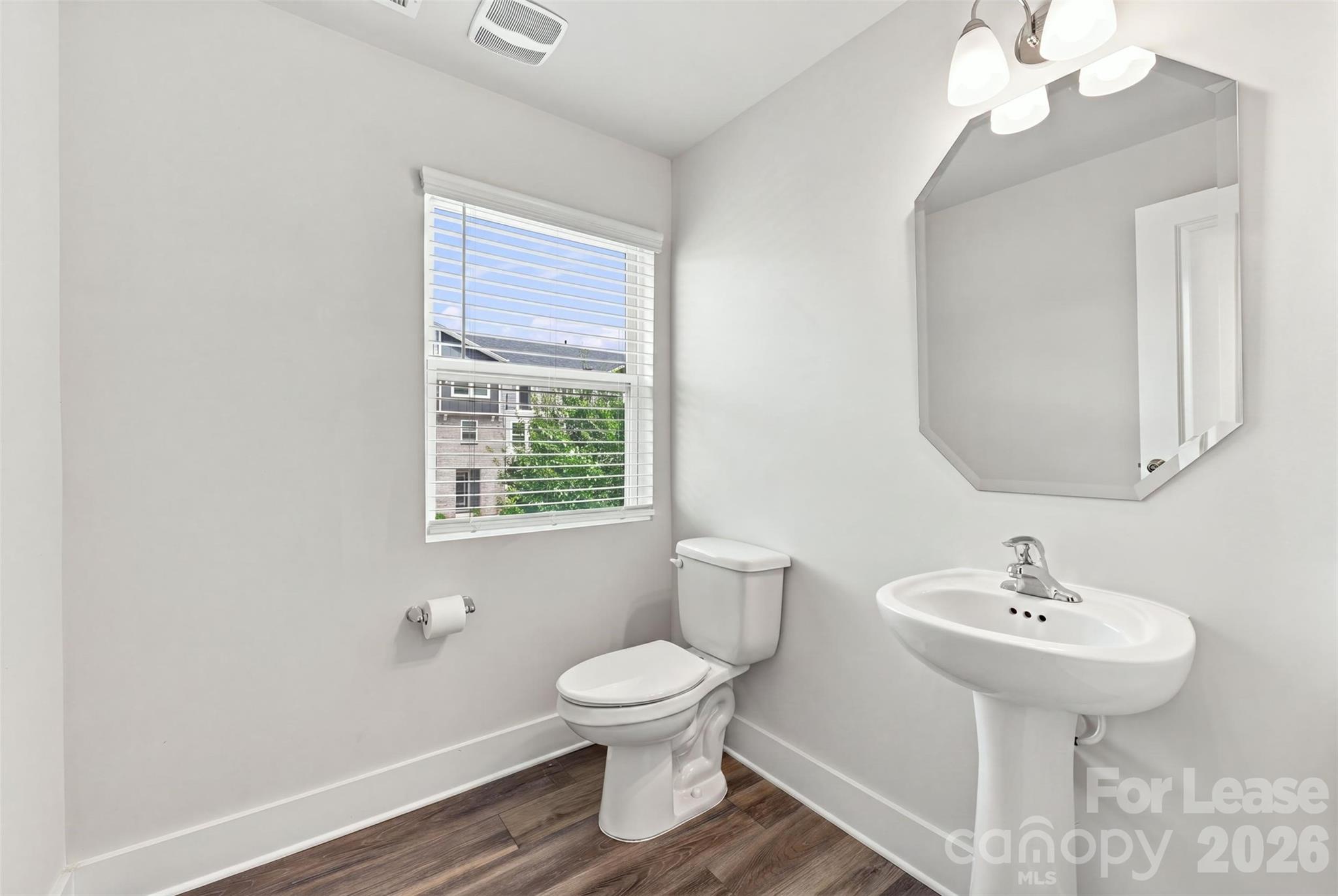 2321 Aria Park Drive Property Photo 11