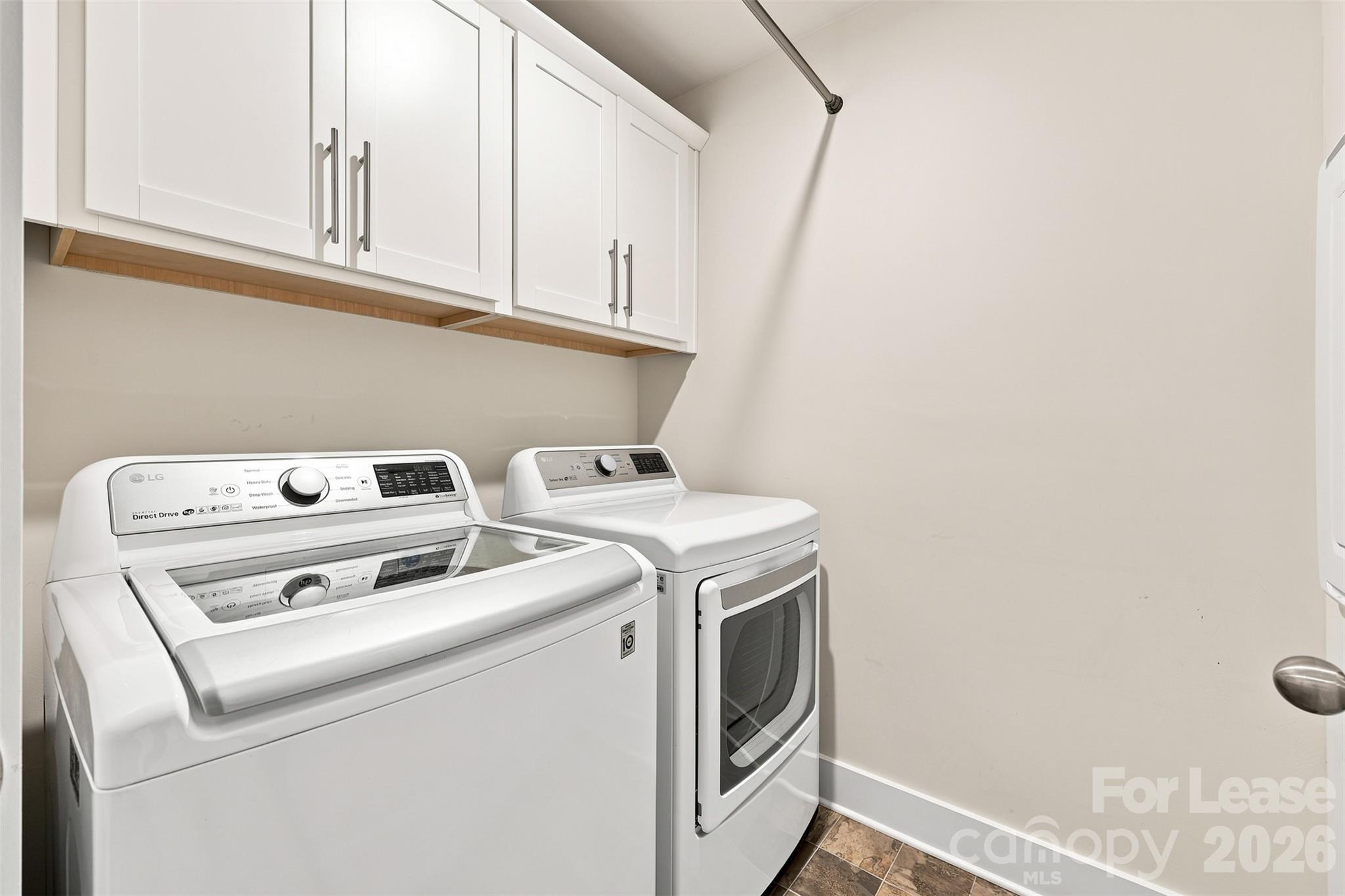 2321 Aria Park Drive Property Photo 17