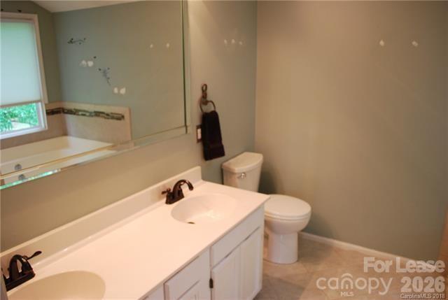 3229 Silver Pond Court Property Photo 11