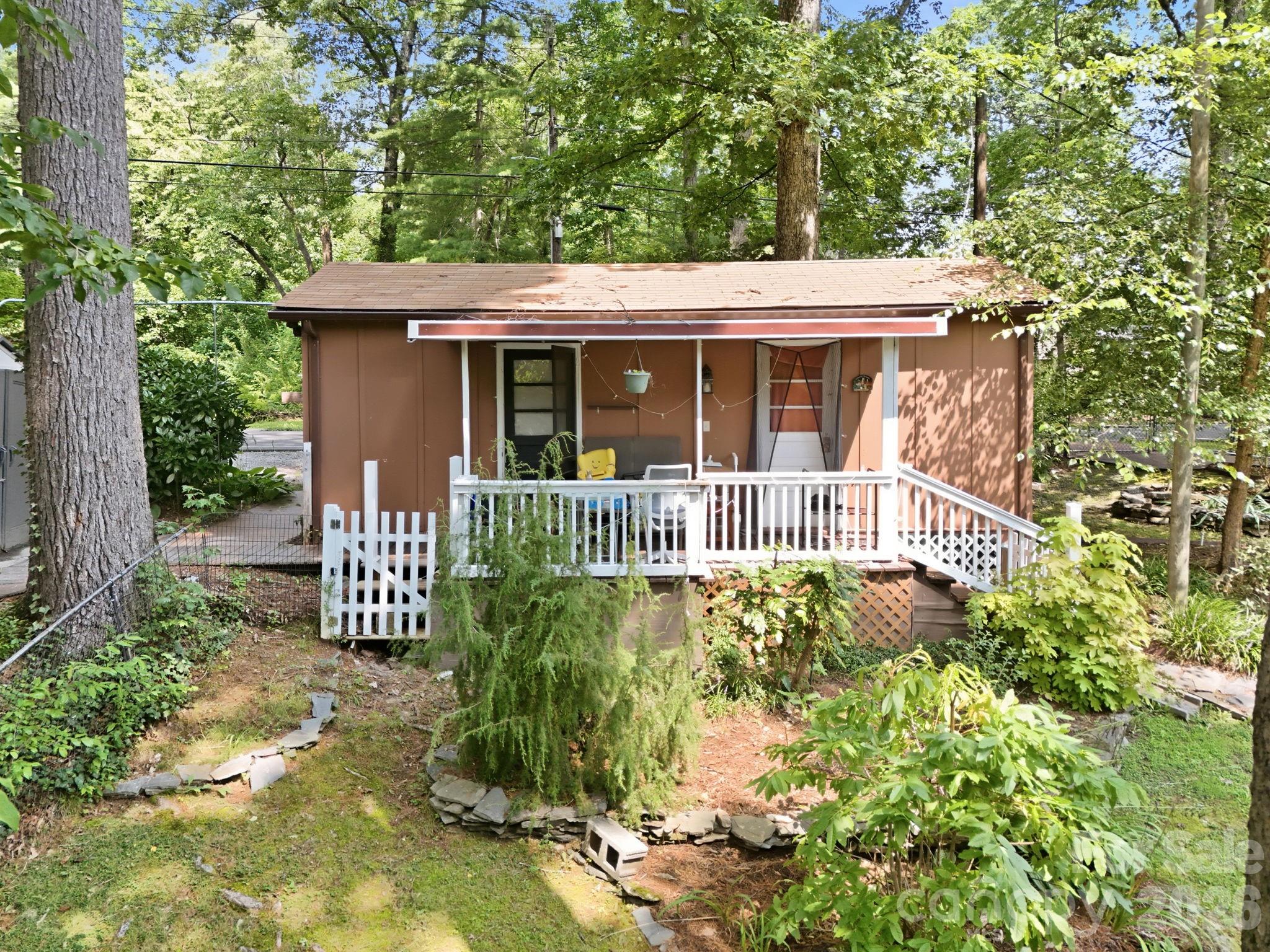 1925 Laurel Park Highway Property Photo 42