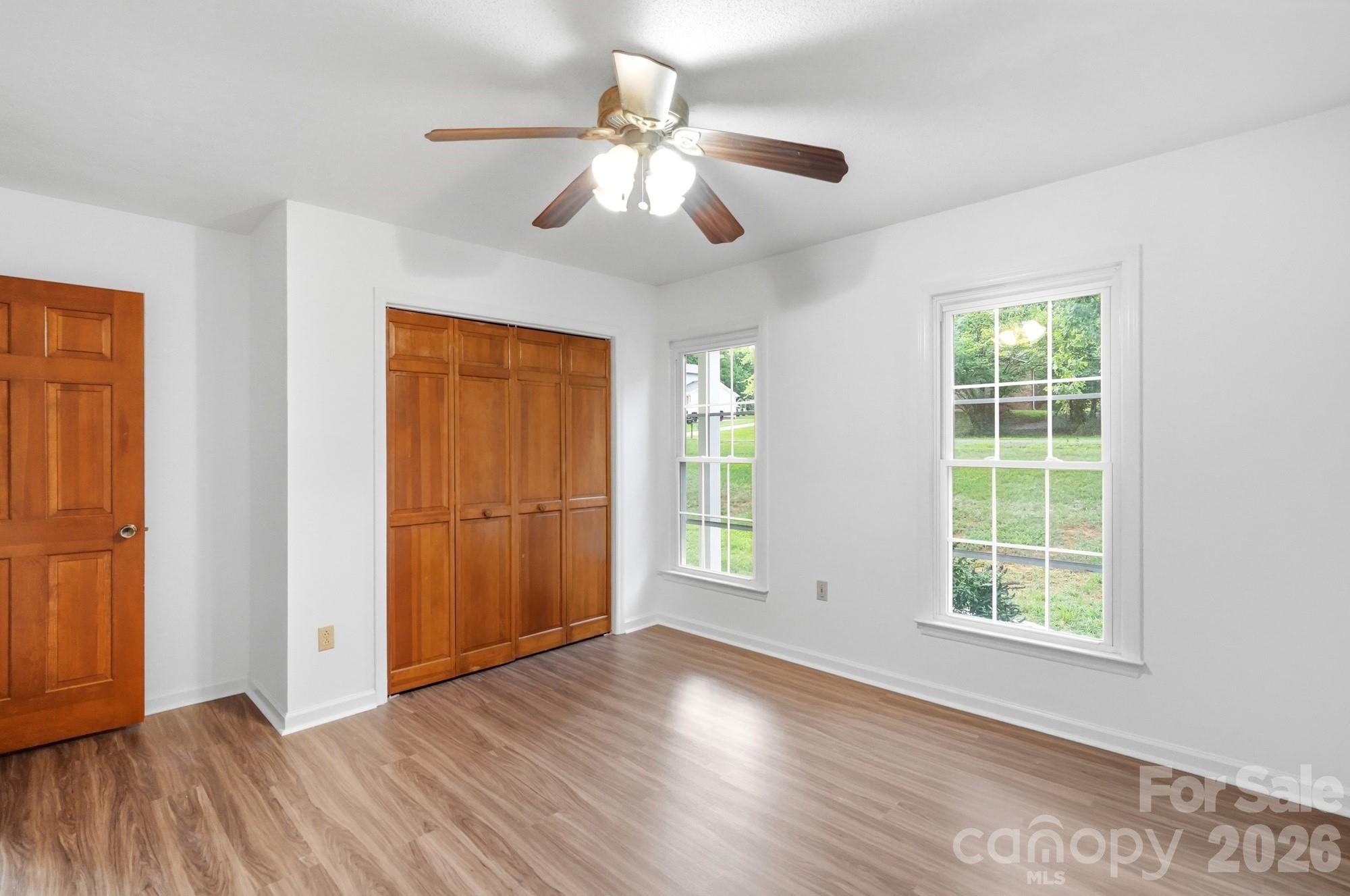 10211 Meadow Hollow Drive Property Photo 17