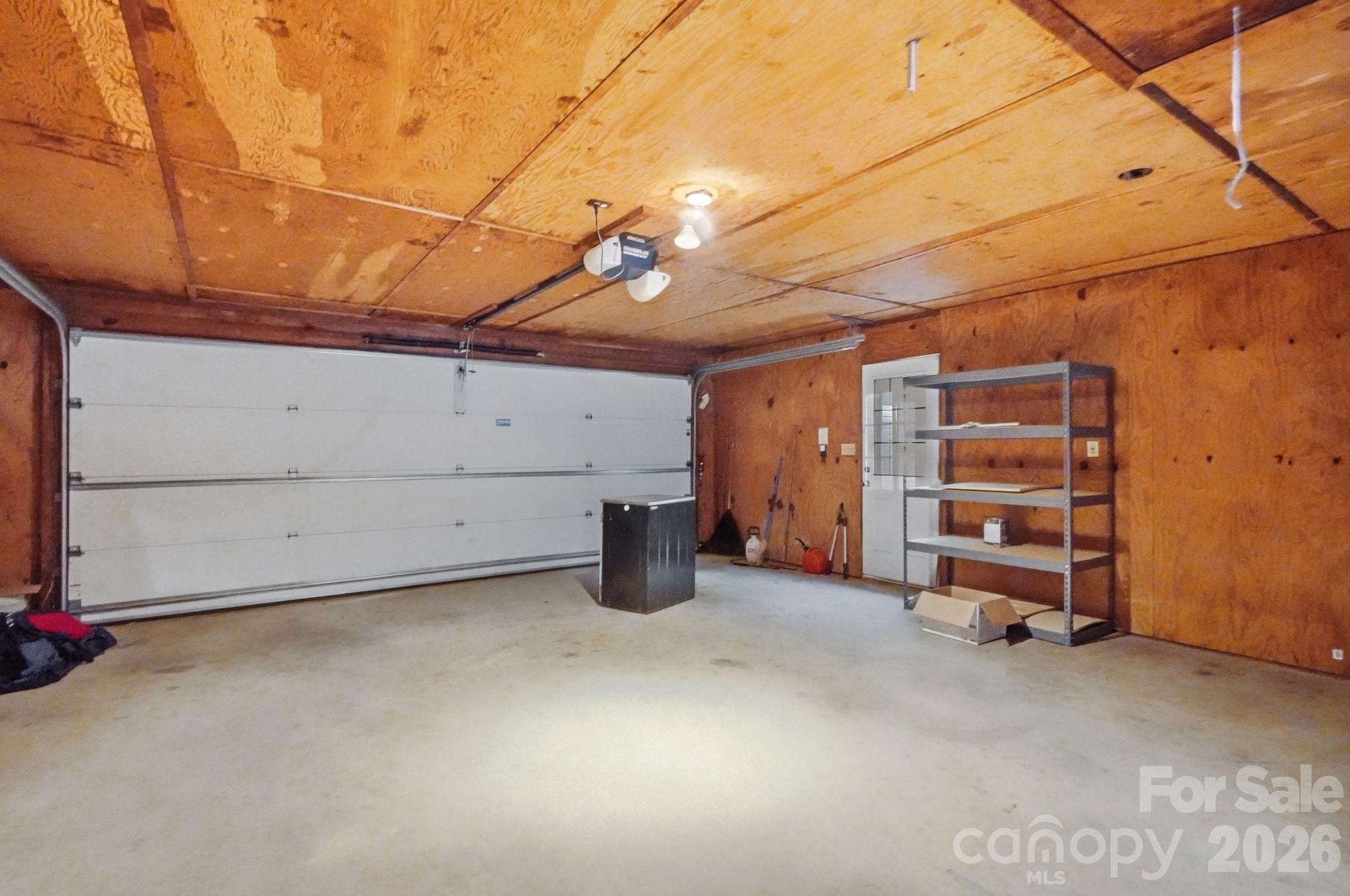 10211 Meadow Hollow Drive Property Photo 43
