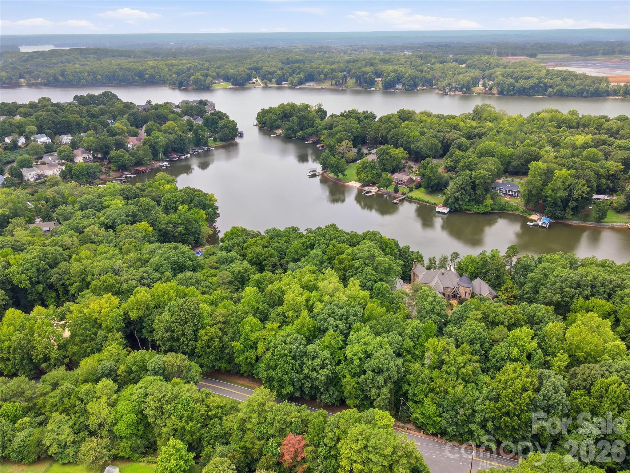 9704 Windygap Road Property Photo 17