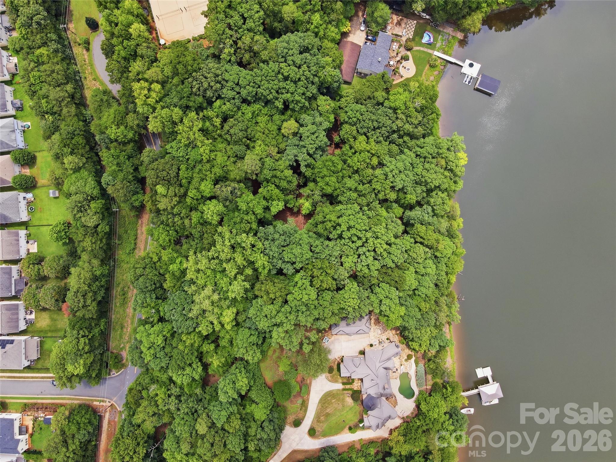 9704 Windygap Road Property Photo 18