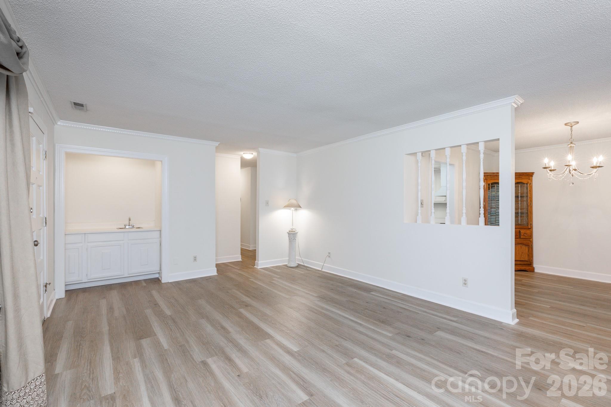 150 Grady Drive Property Photo 7