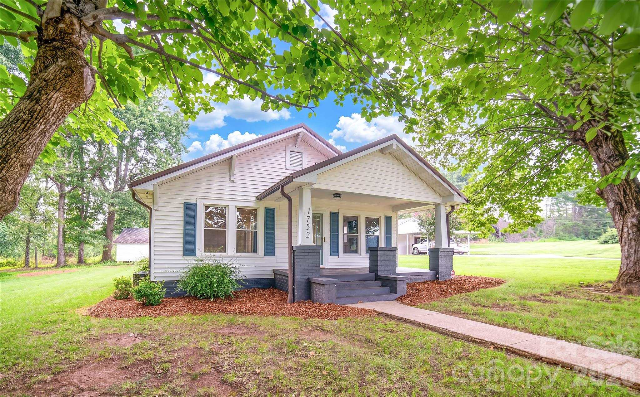 1752 Bethel Road Property Photo 1