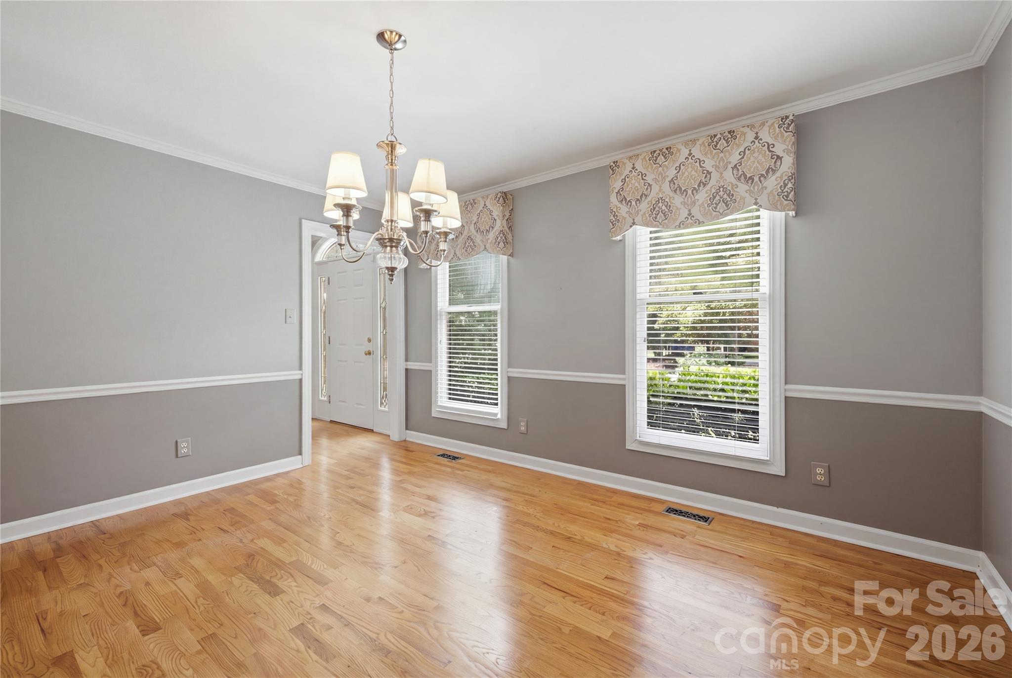 3906 Wandering Lane Property Photo 7