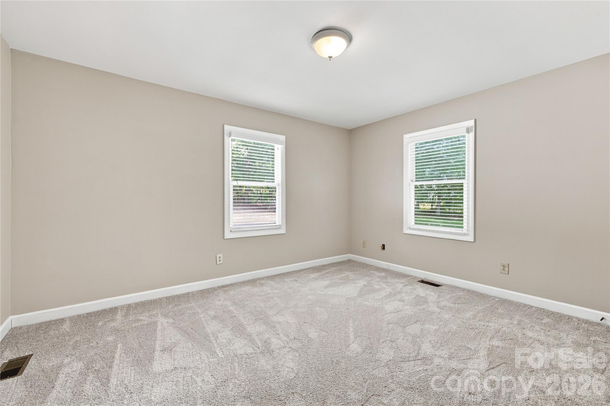 3906 Wandering Lane Property Photo 23