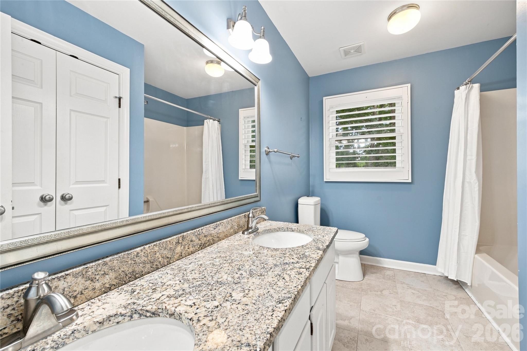 3906 Wandering Lane Property Photo 26