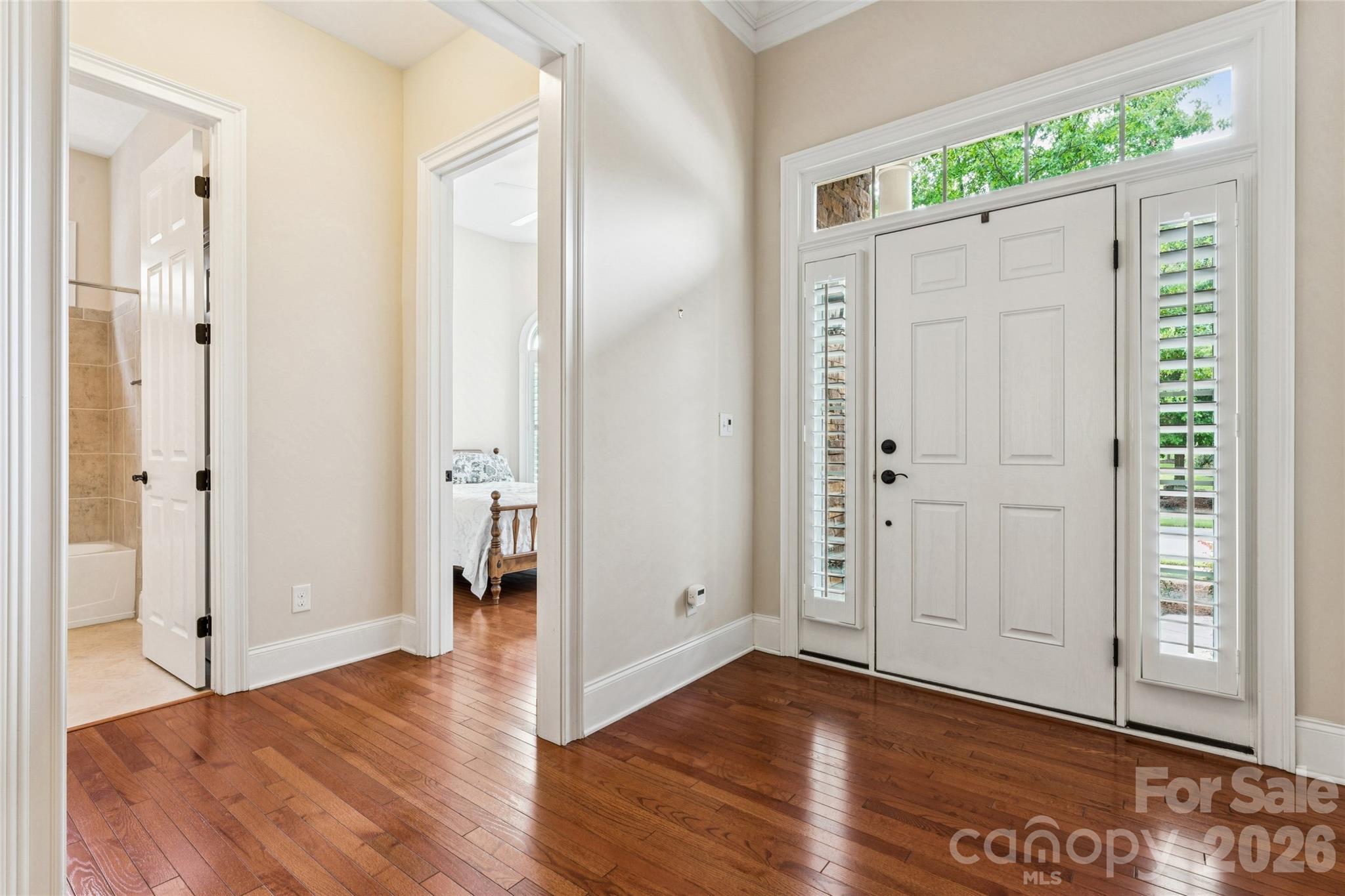 16826 Coves Edge Lane Property Photo 5