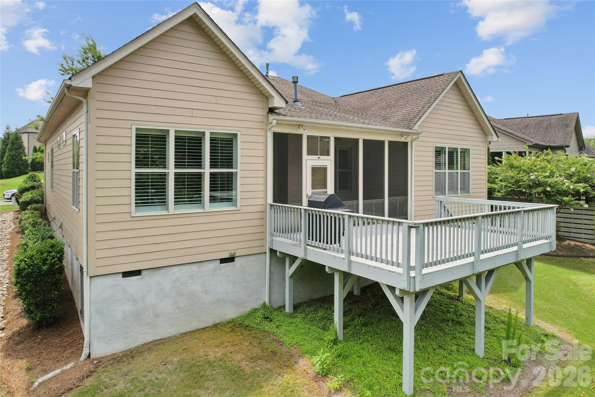 16826 Coves Edge Lane Property Photo 35