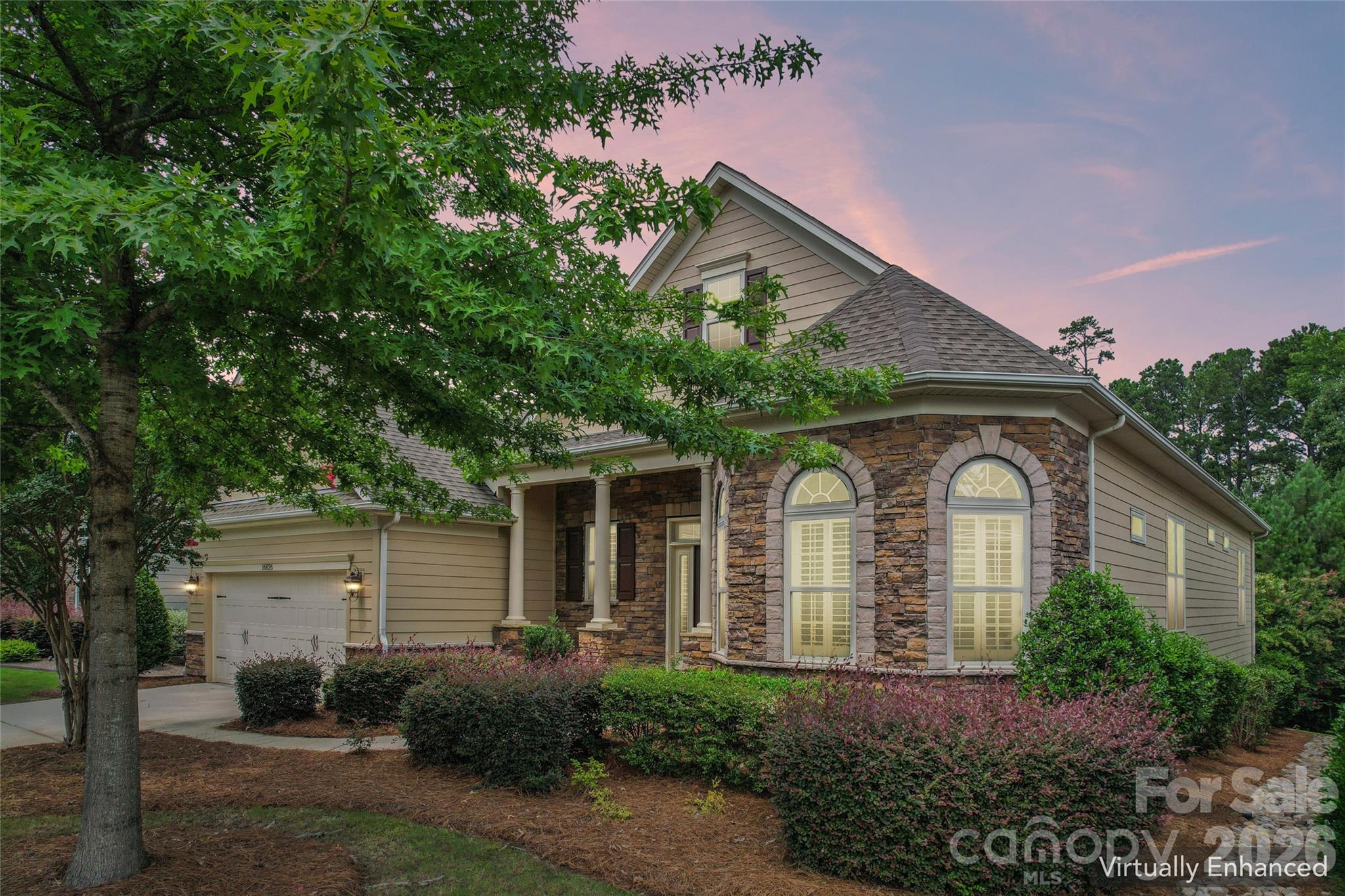 16826 Coves Edge Lane Property Photo 40