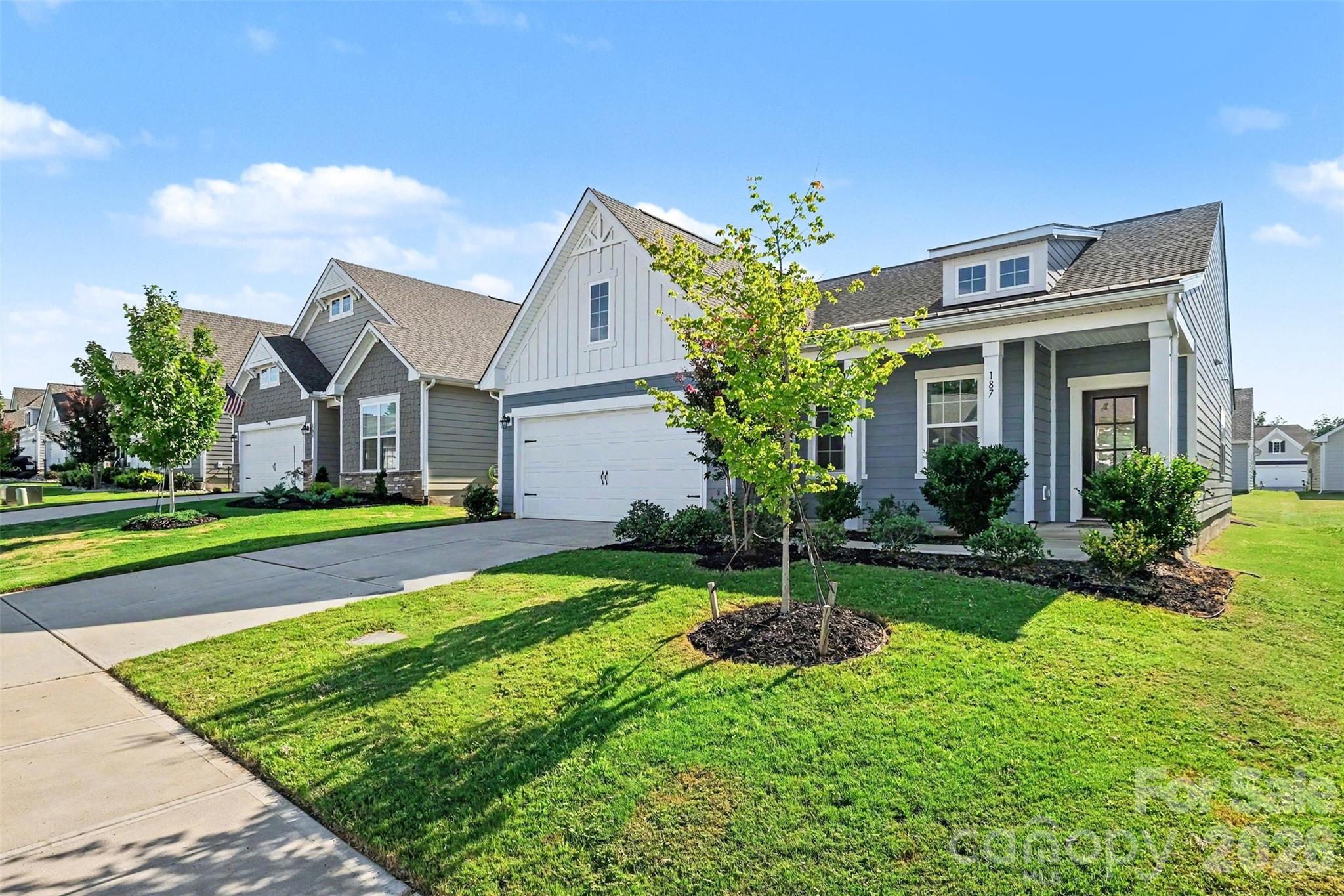 187 White Apple Way Property Photo 1