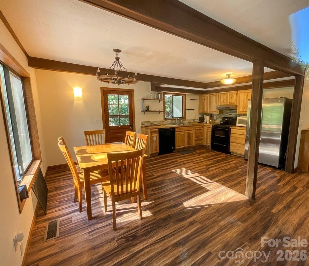 903 Winter Star Loop Property Photo 6