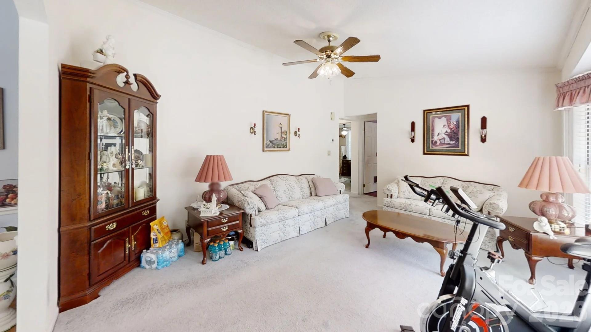 2172 Little Mountain Road Property Photo 4