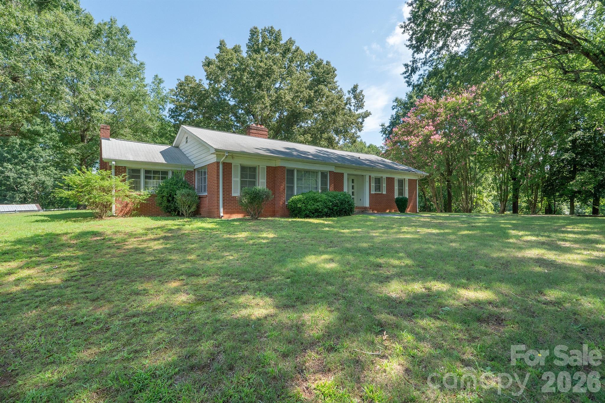 17 E Murray Street Property Photo 4