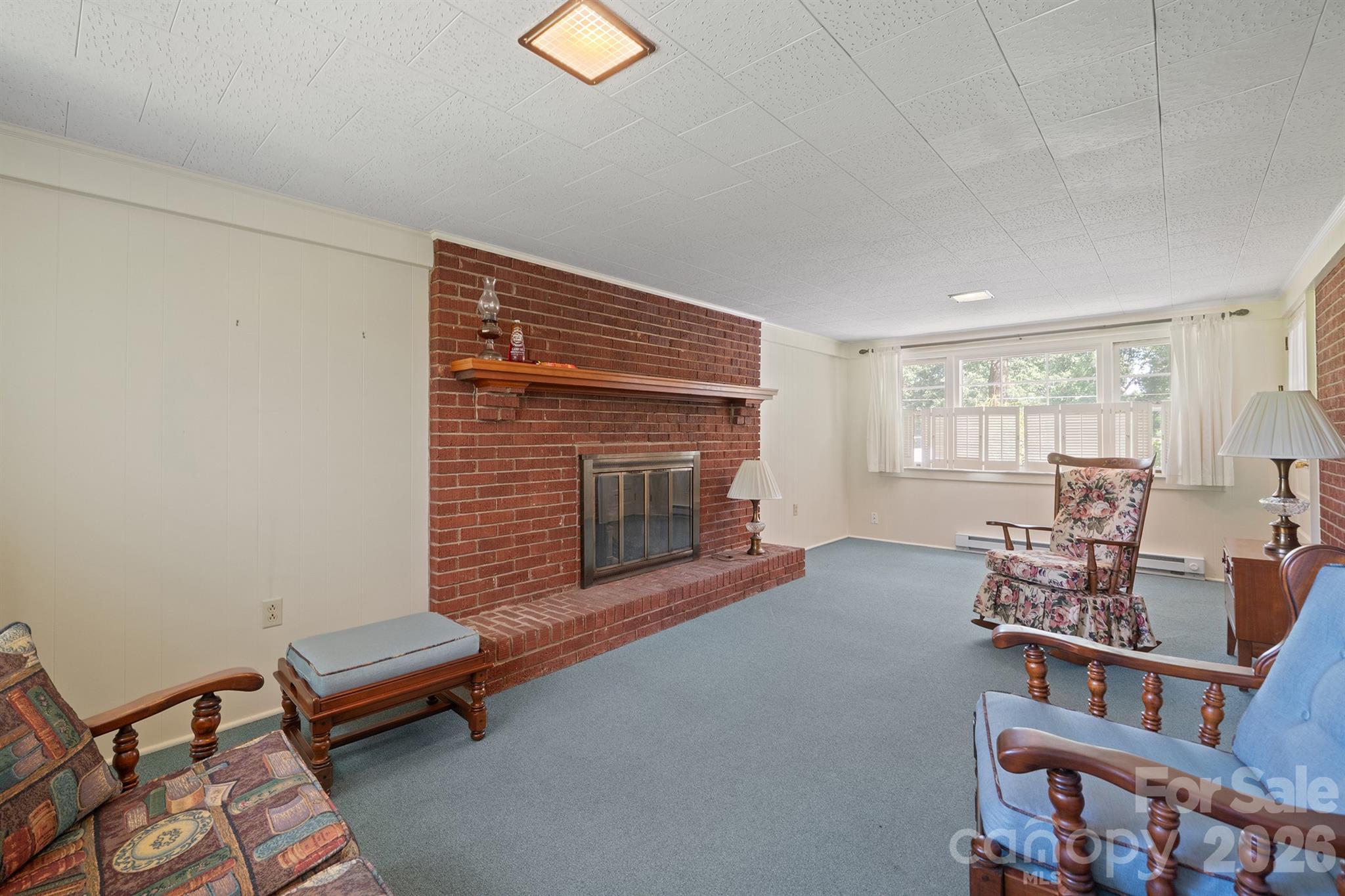 17 E Murray Street Property Photo 16
