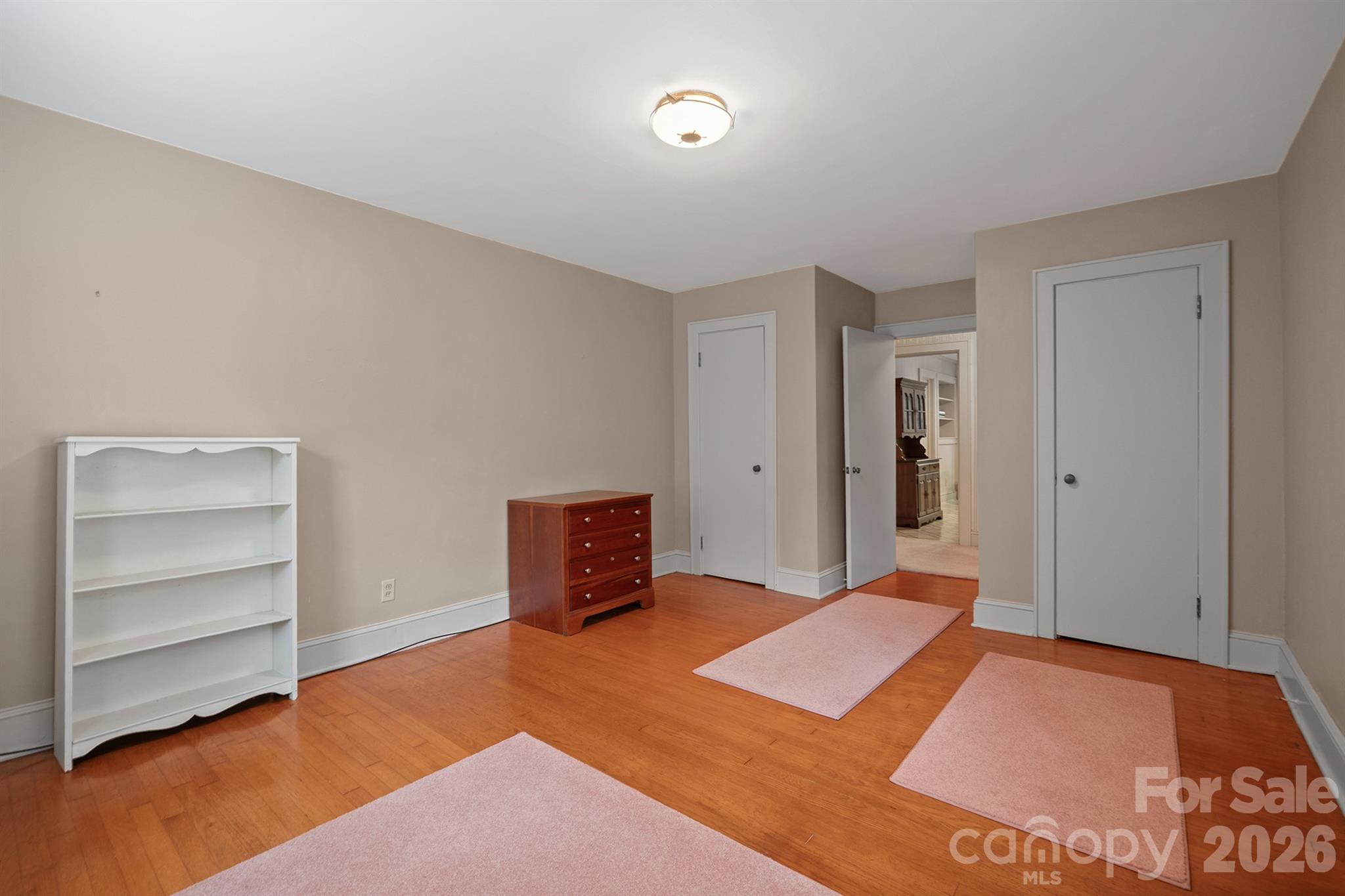 17 E Murray Street Property Photo 19