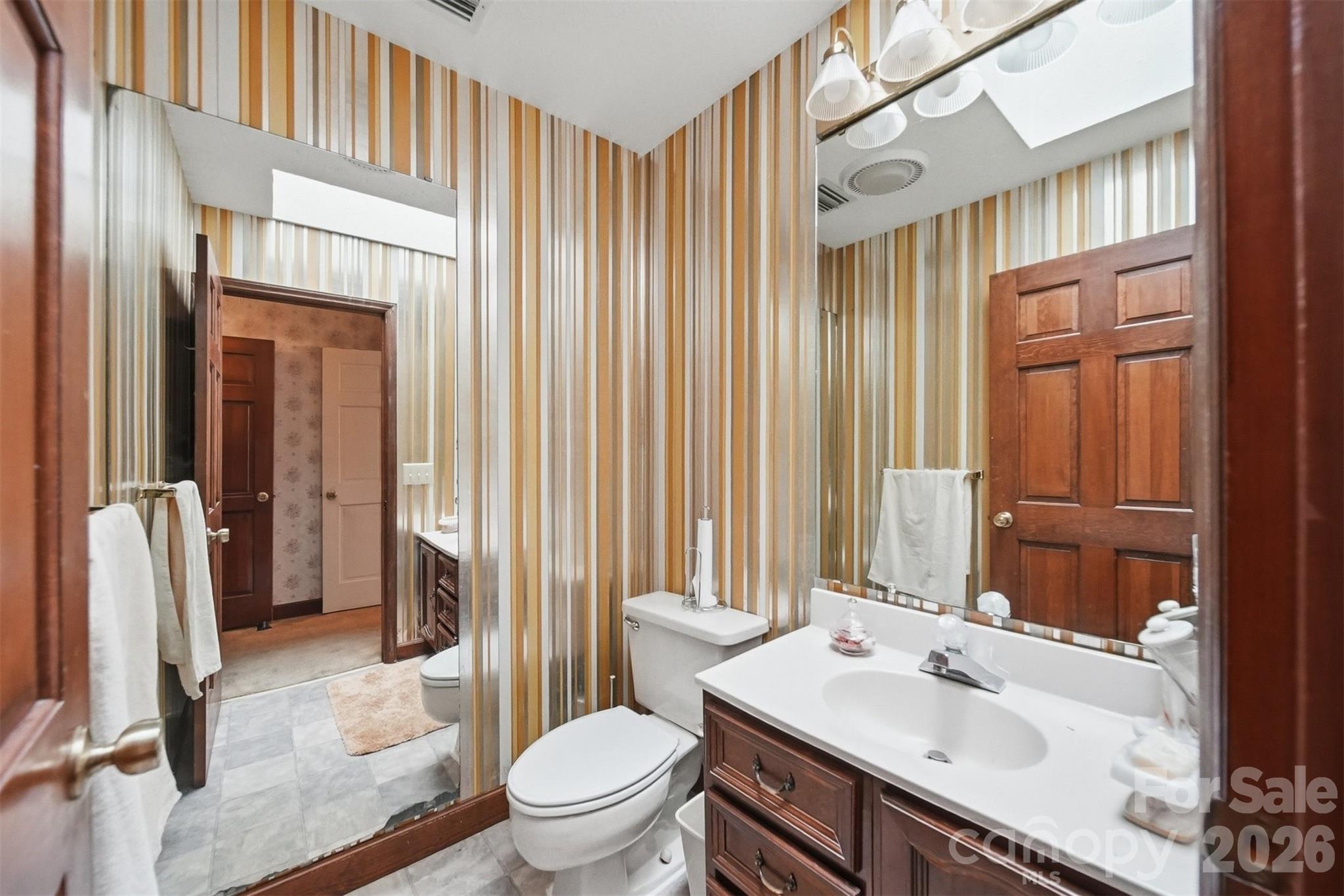 103 Castlegate Drive Property Photo 22