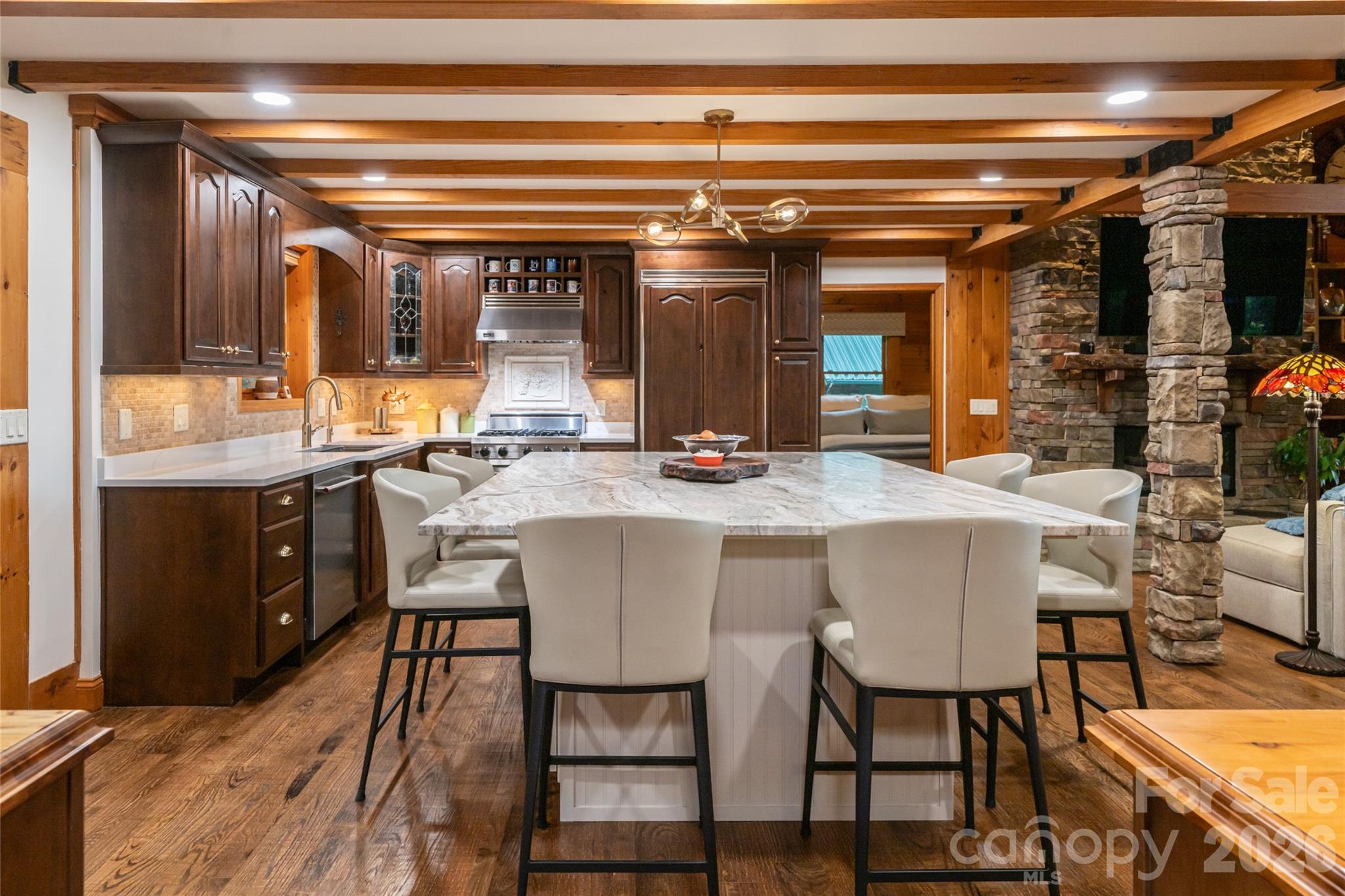 580 Flying Hawk Trail Property Photo 12