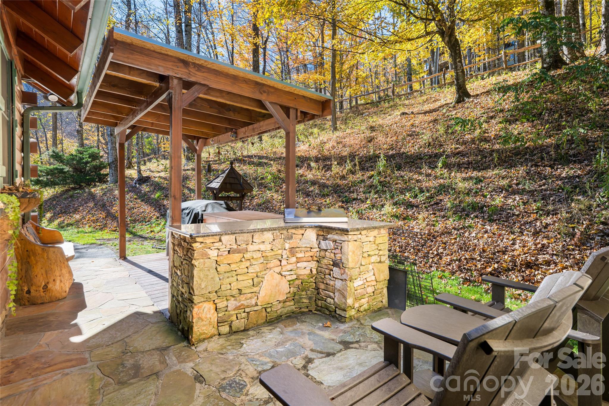580 Flying Hawk Trail Property Photo 33
