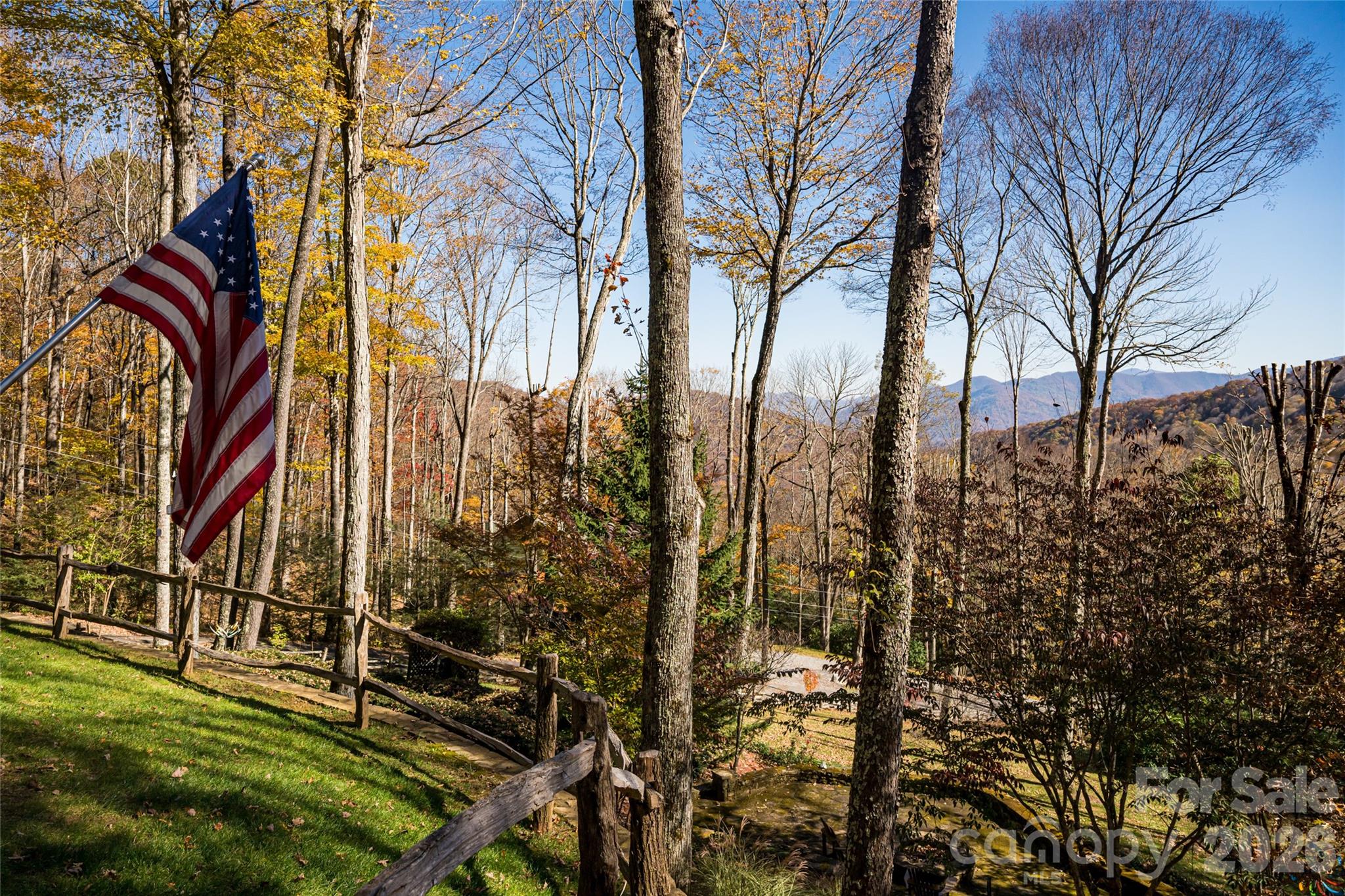 580 Flying Hawk Trail Property Photo 41