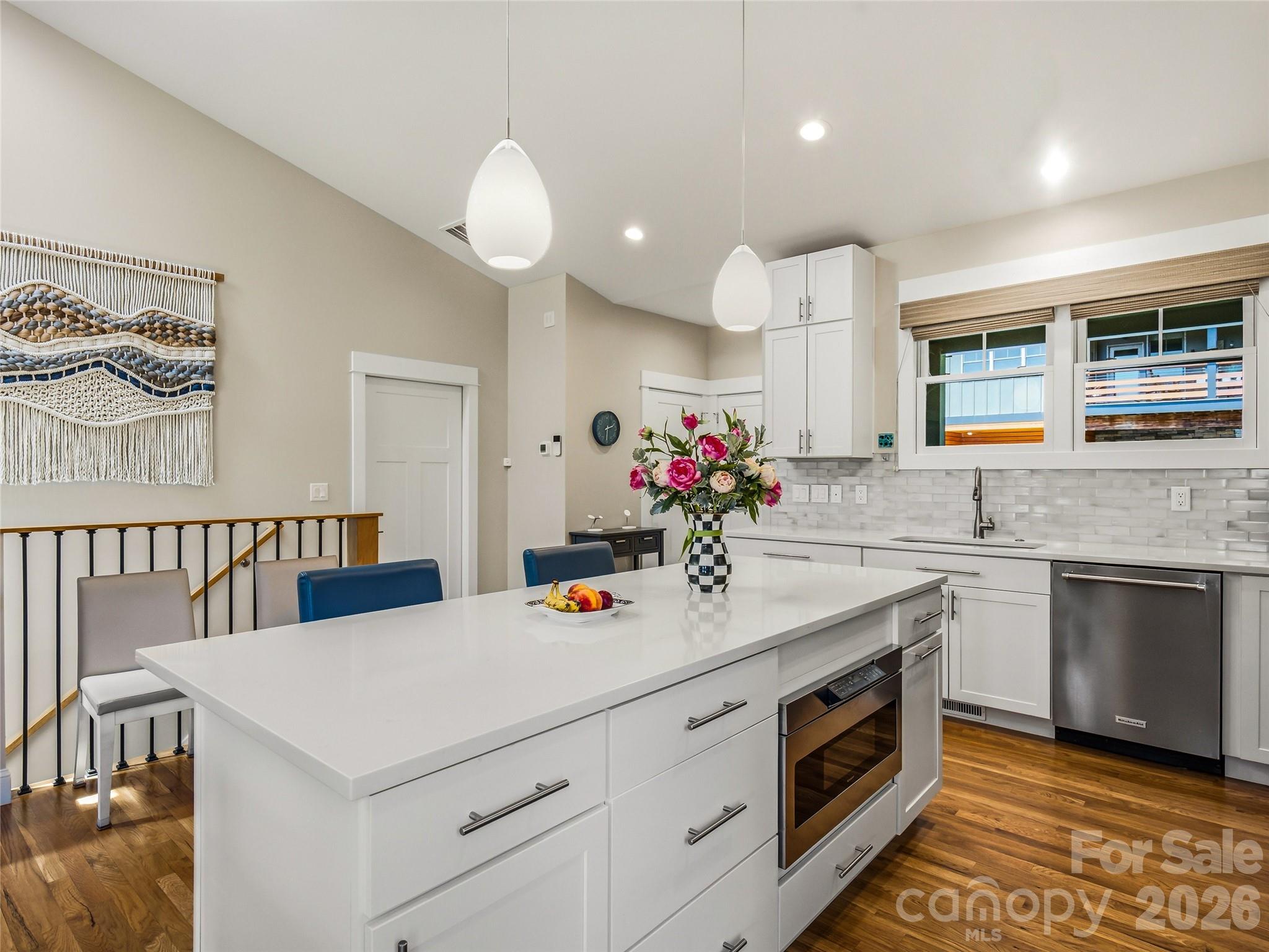 409 Kessler Place Property Photo 12