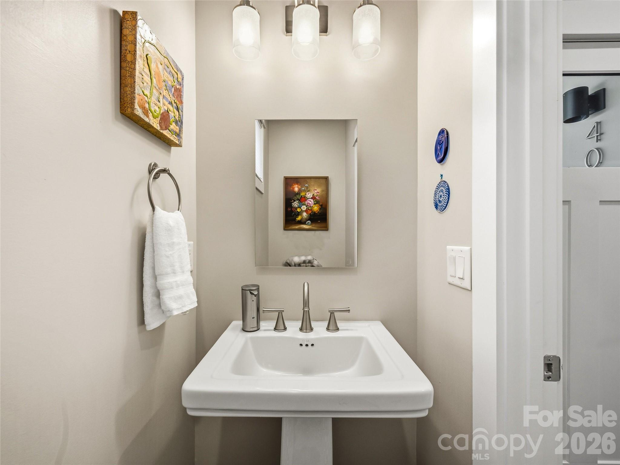 409 Kessler Place Property Photo 24