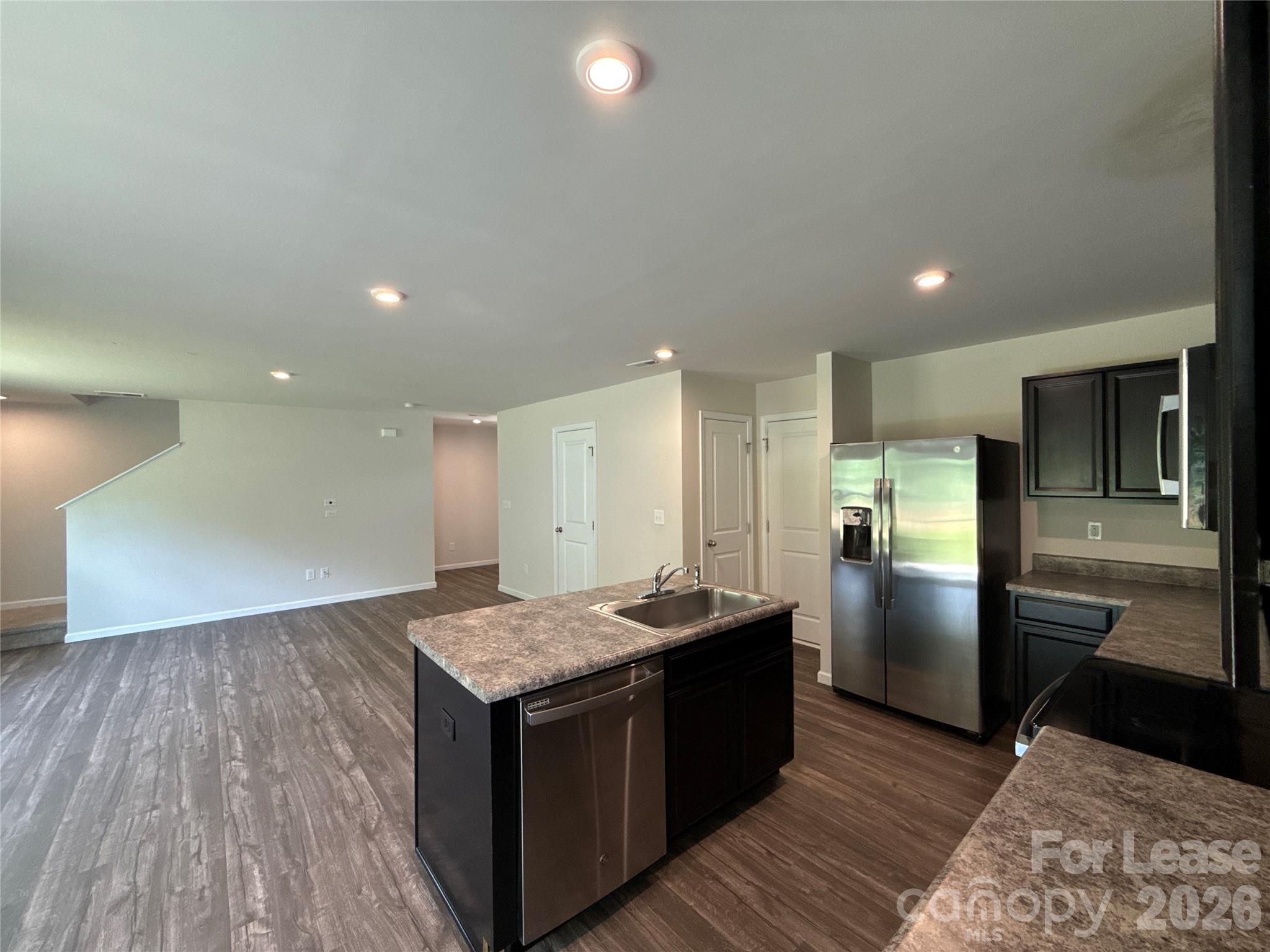 4208 Bowline Drive Property Photo 7