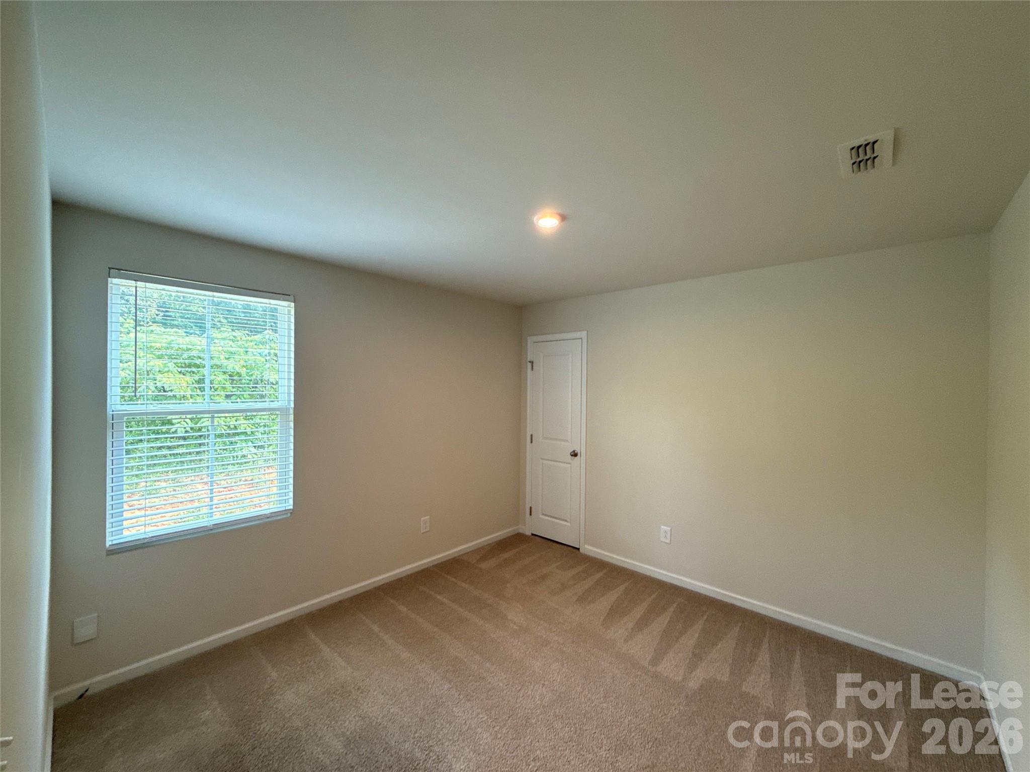 4208 Bowline Drive Property Photo 14