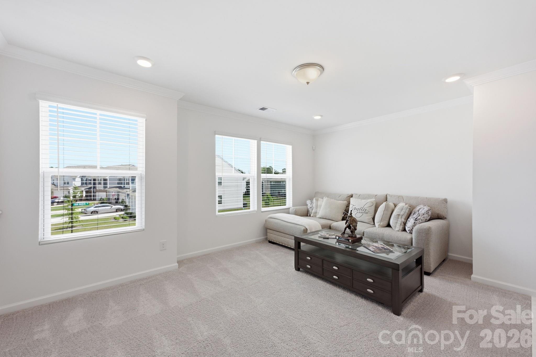 2062 Van Buren Road Property Photo 17