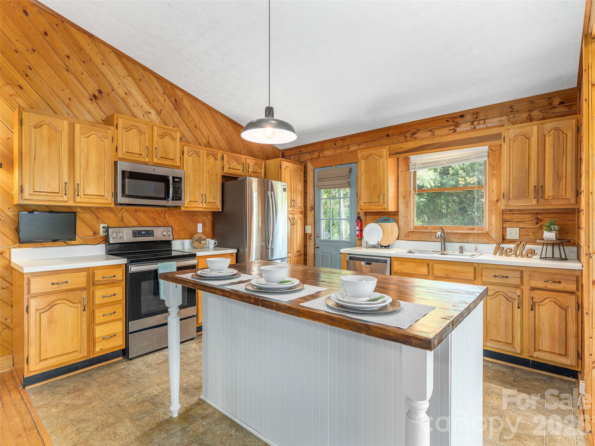 3543 Dark Ridge Road Property Photo 13