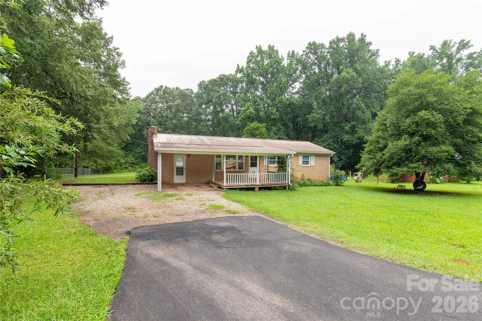 1747 Williams Circle Property Photo 1
