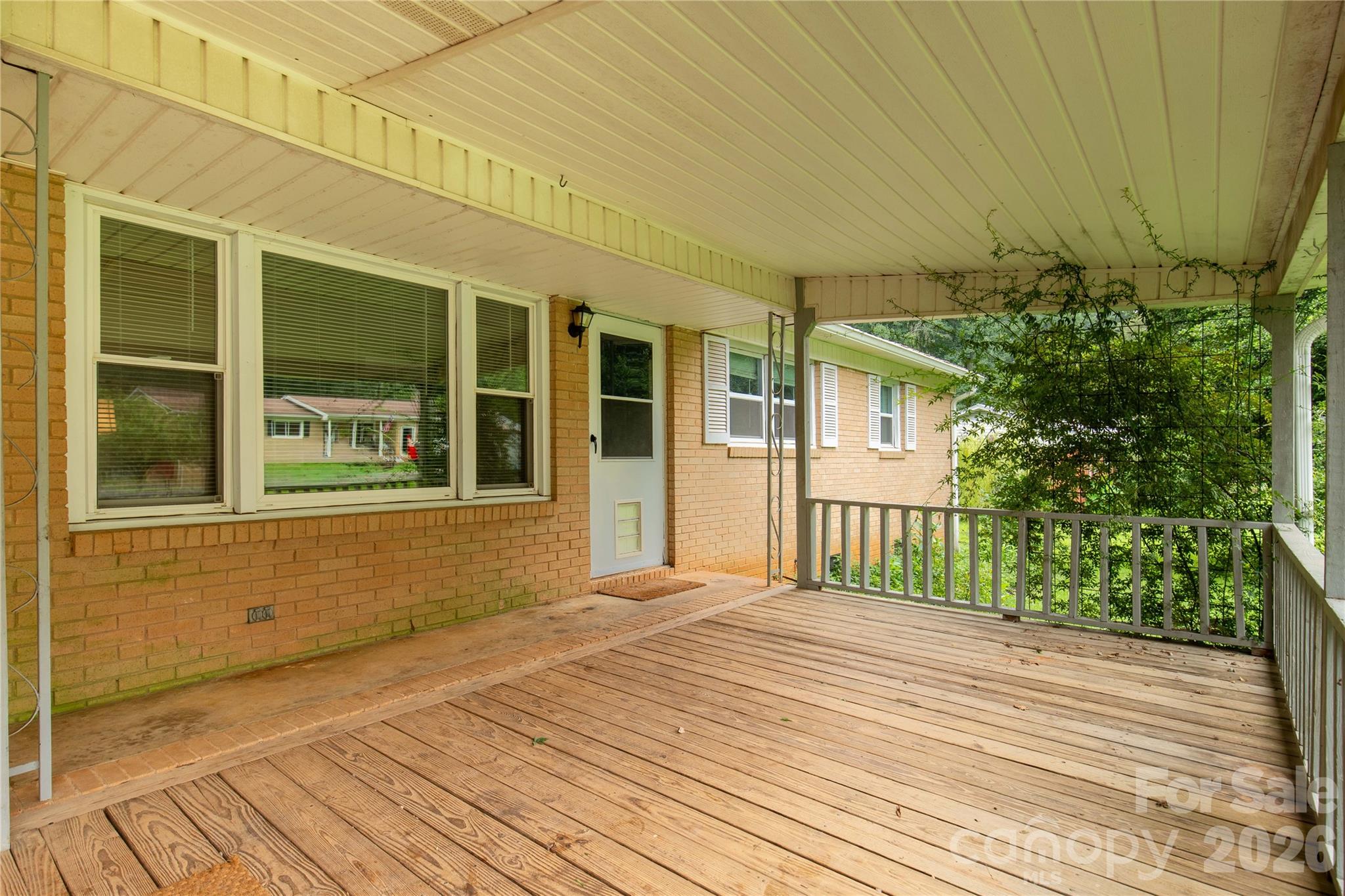 1747 Williams Circle Property Photo 2