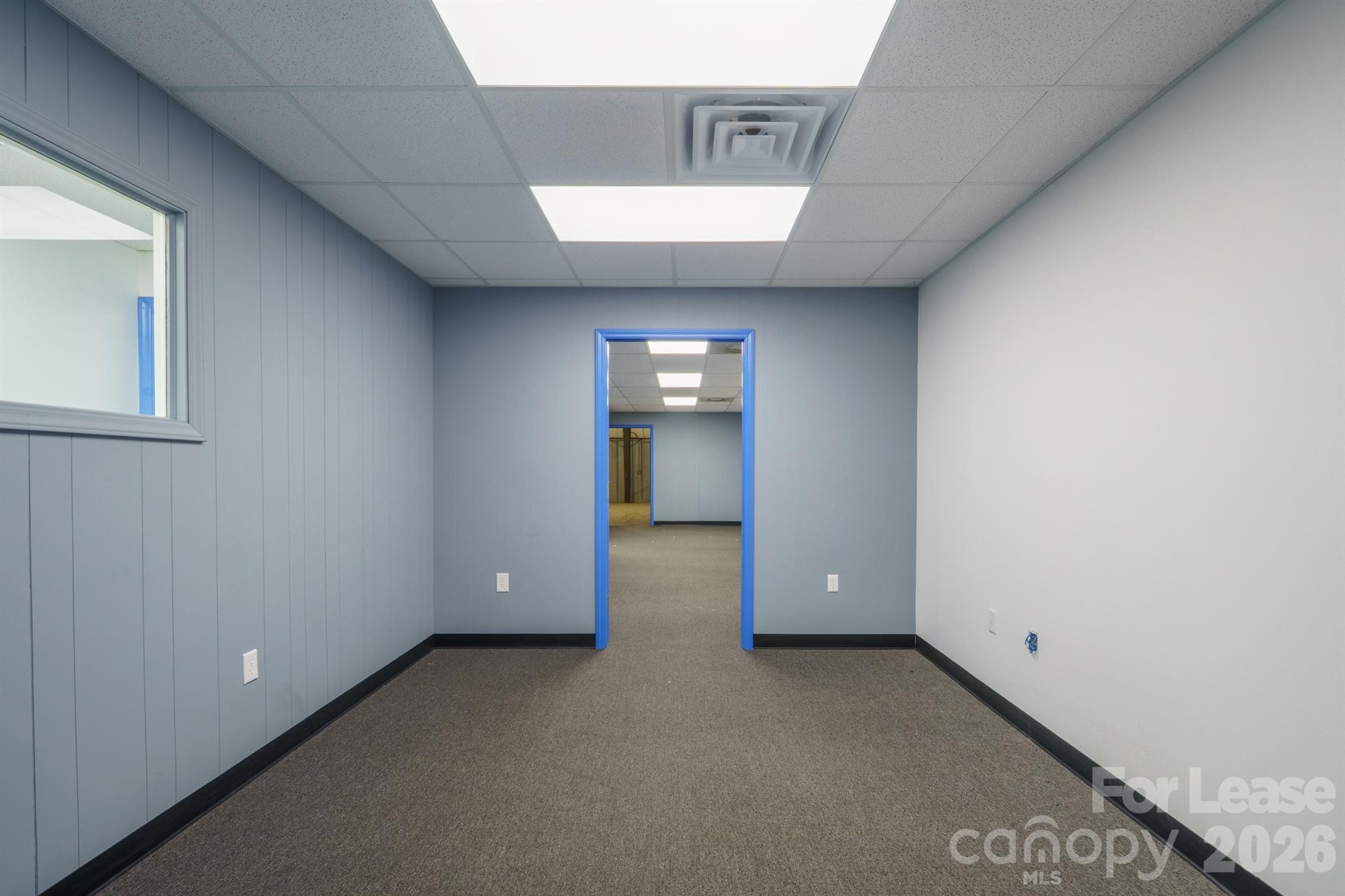 2454 Davie Avenue Property Photo 2