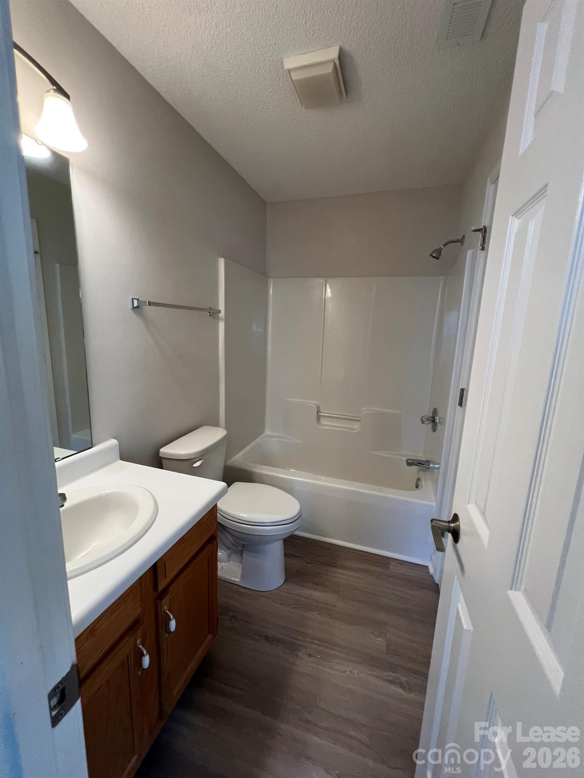 122 Springwood Lane Property Photo 11