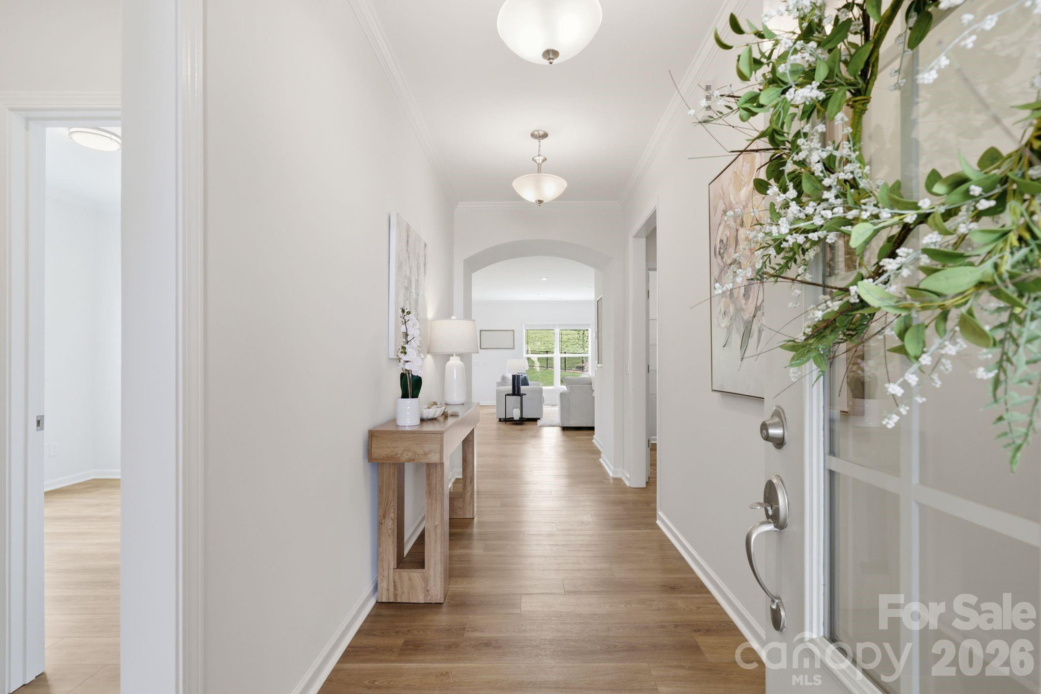 13704 Berkley Avenue Property Photo 5